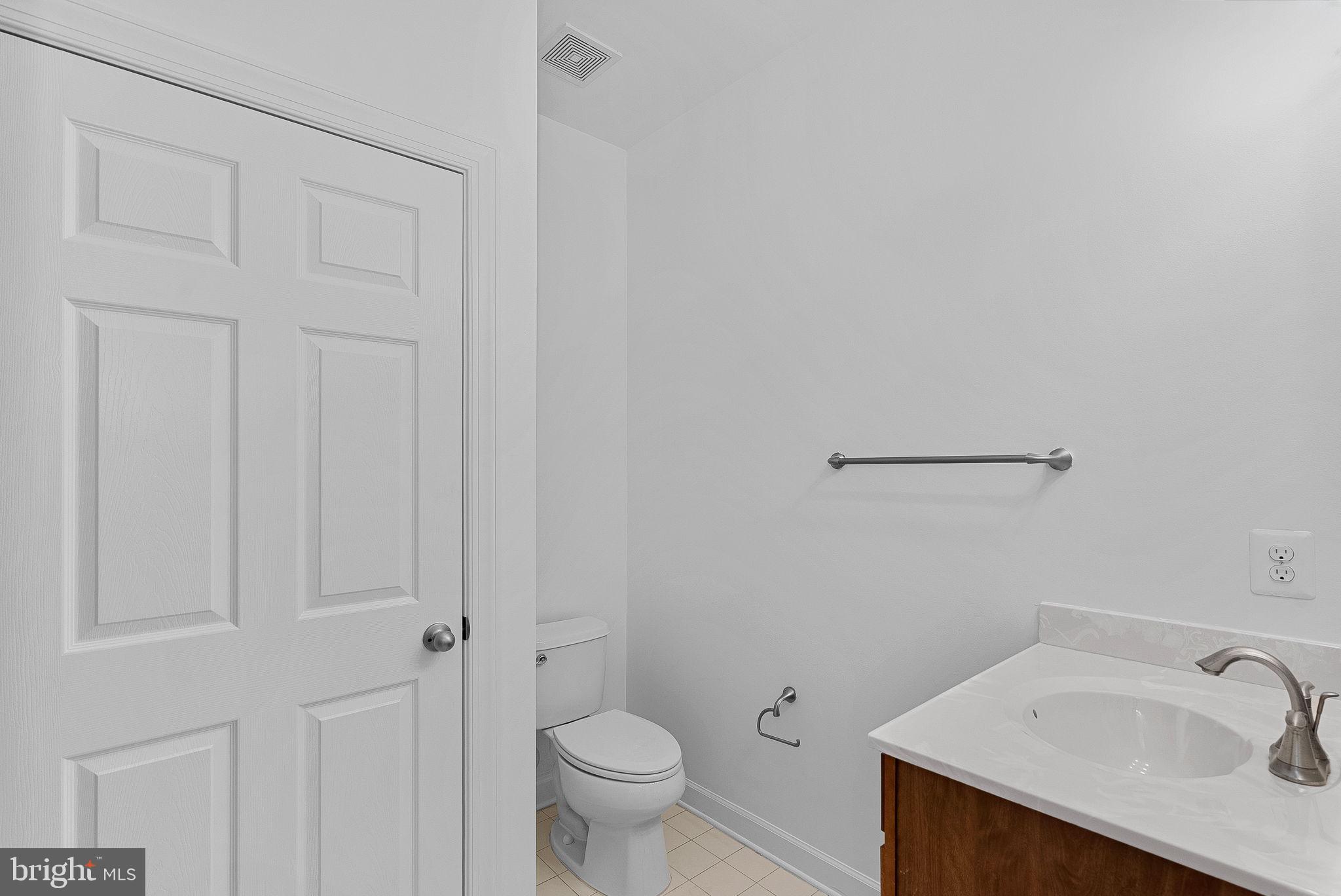 RIVER POINTE - Residential