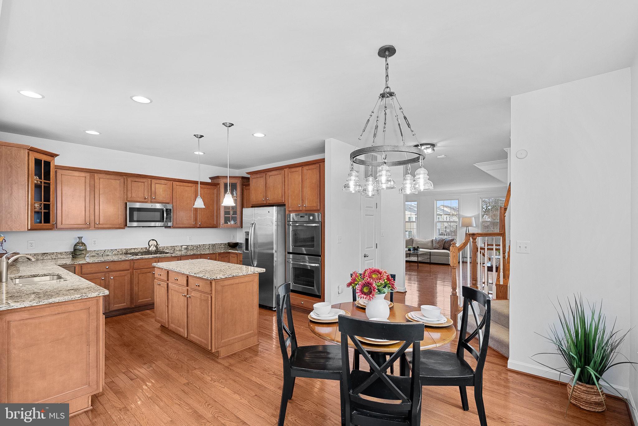 RIVER POINTE - Residential