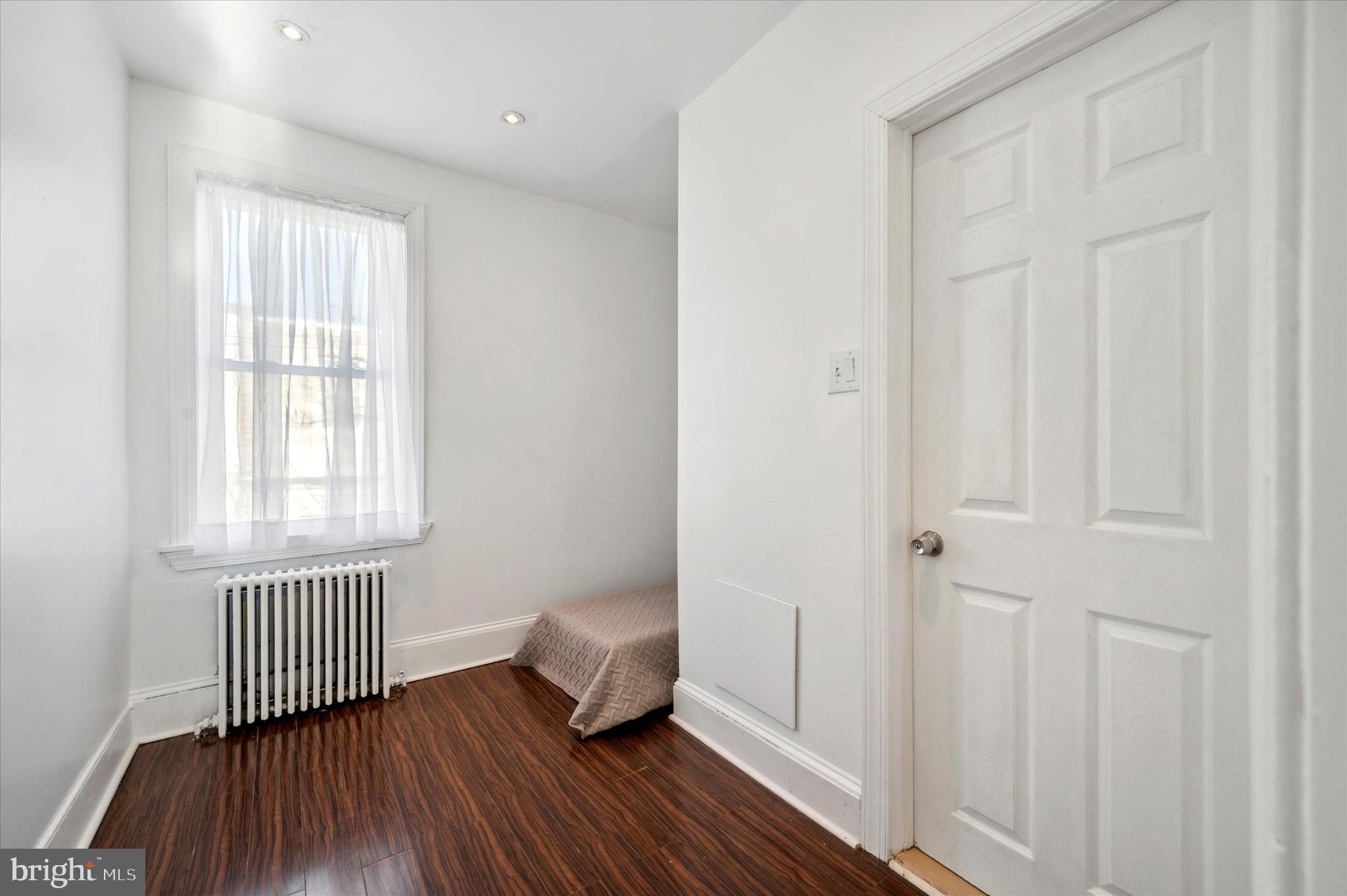 PORT RICHMOND - Residential