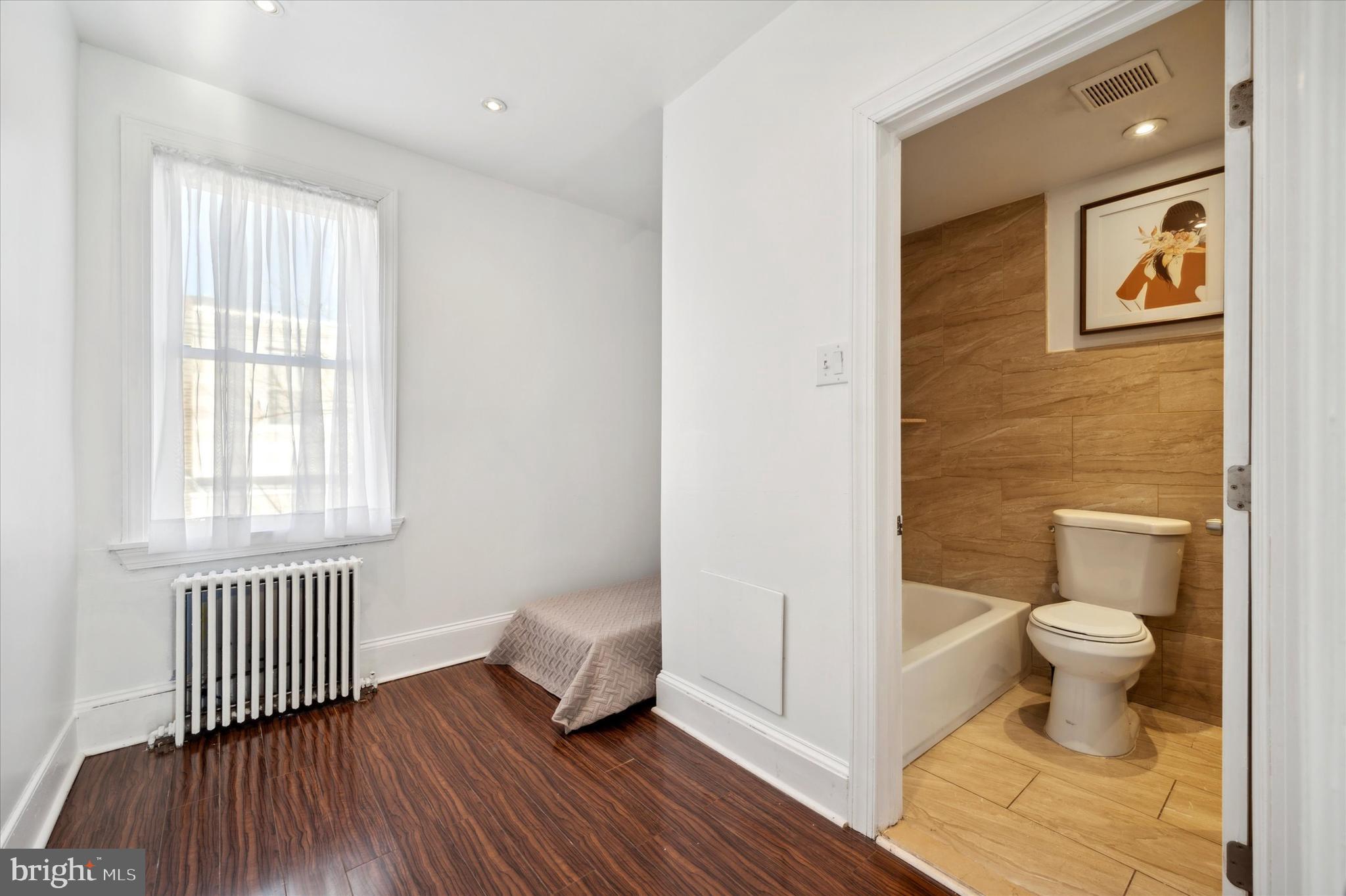 PORT RICHMOND - Residential