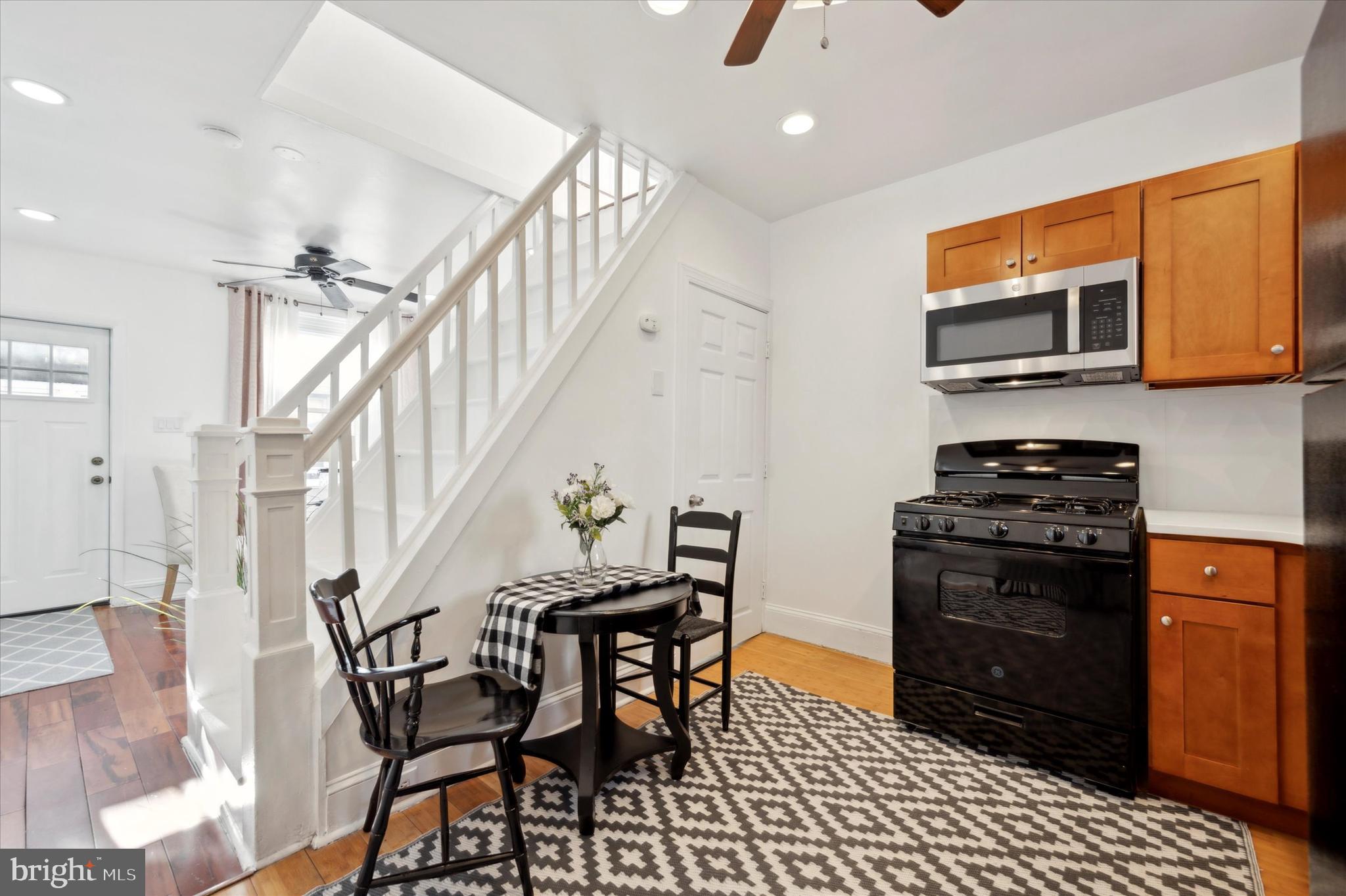 PORT RICHMOND - Residential