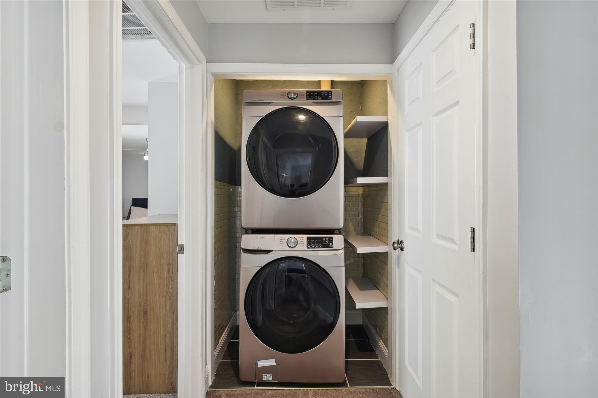 FOREST PARK - Residential