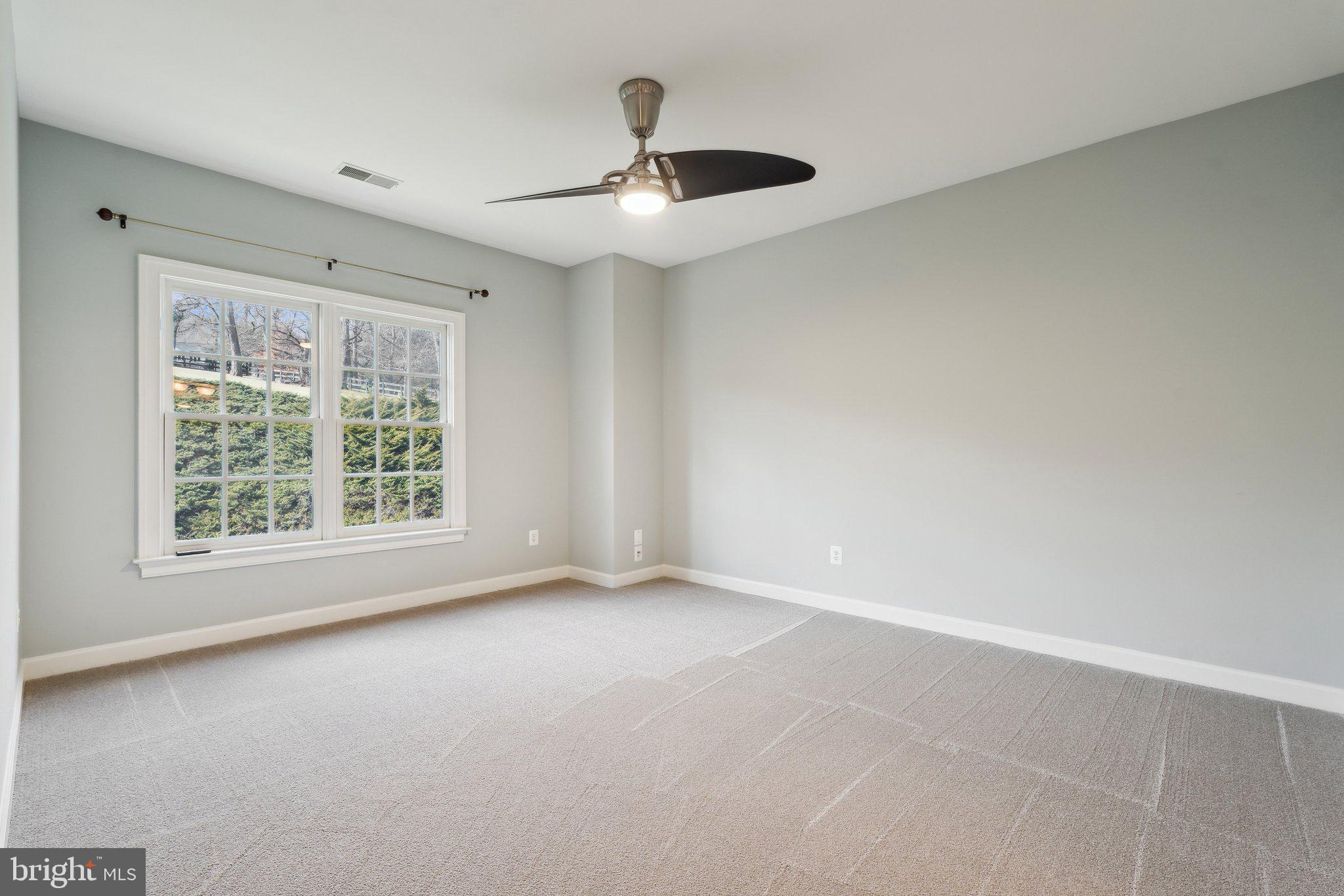 BEACON HILL - Residential