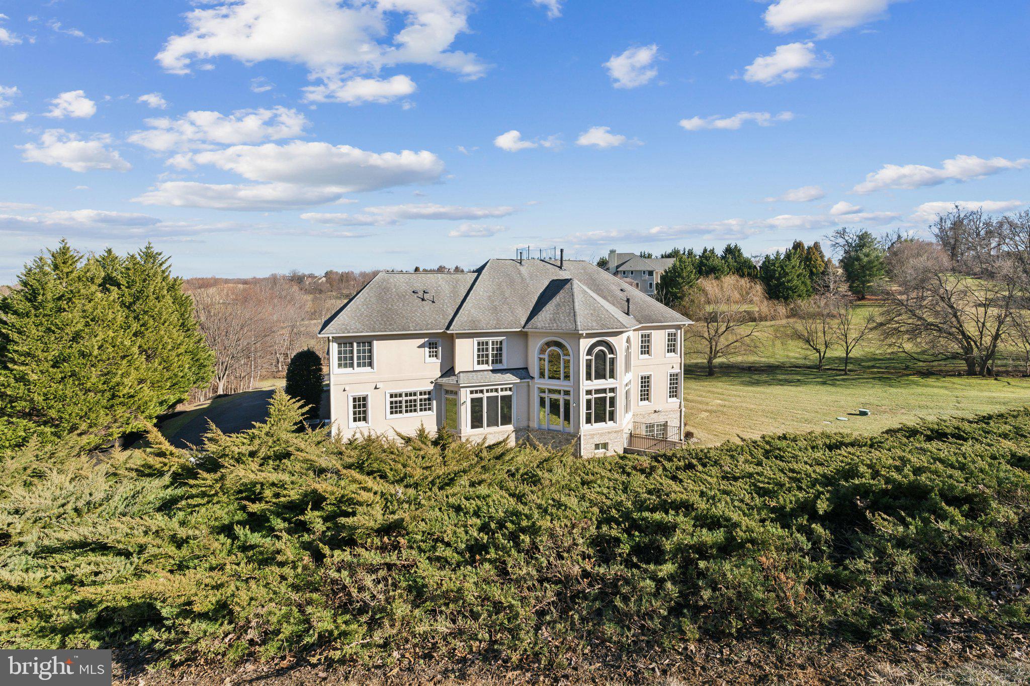 BEACON HILL - Residential