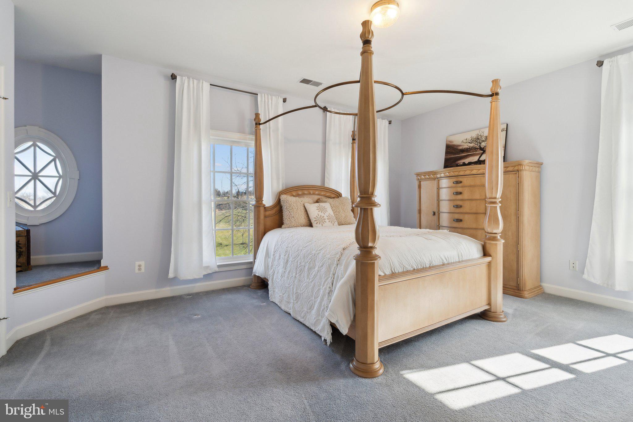 BEACON HILL - Residential