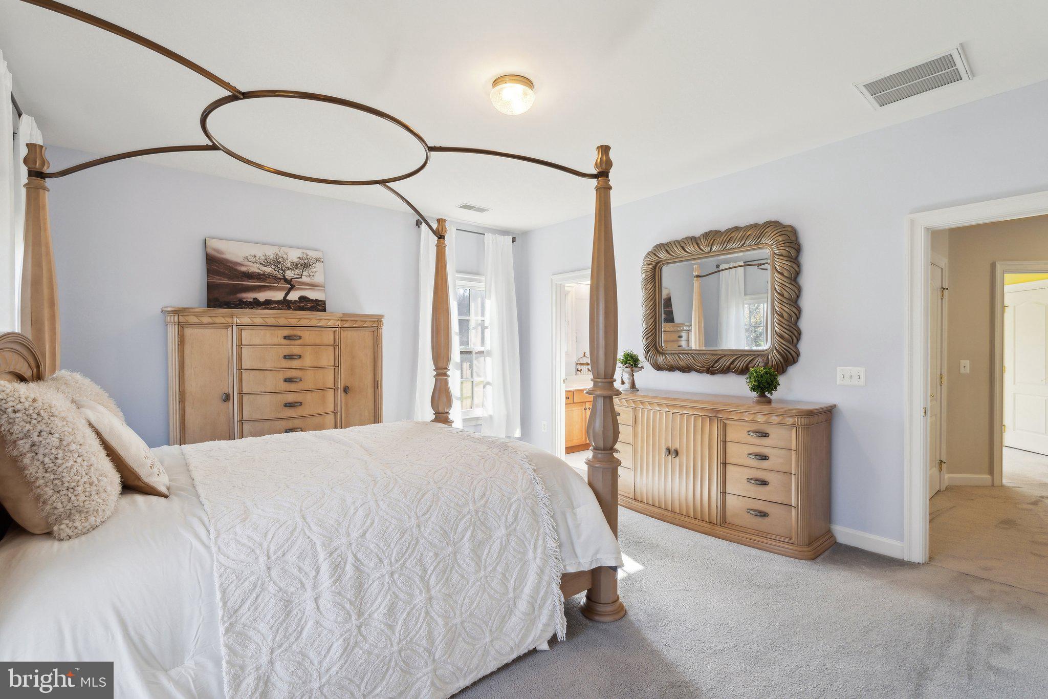 BEACON HILL - Residential