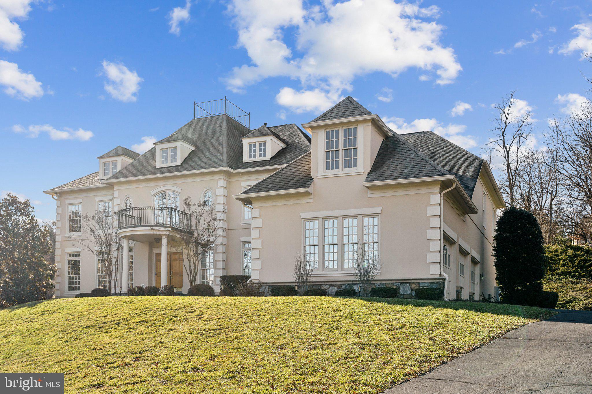 BEACON HILL - Residential