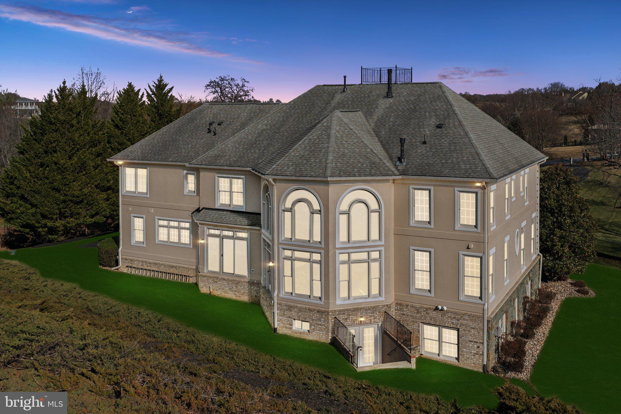 BEACON HILL - Residential