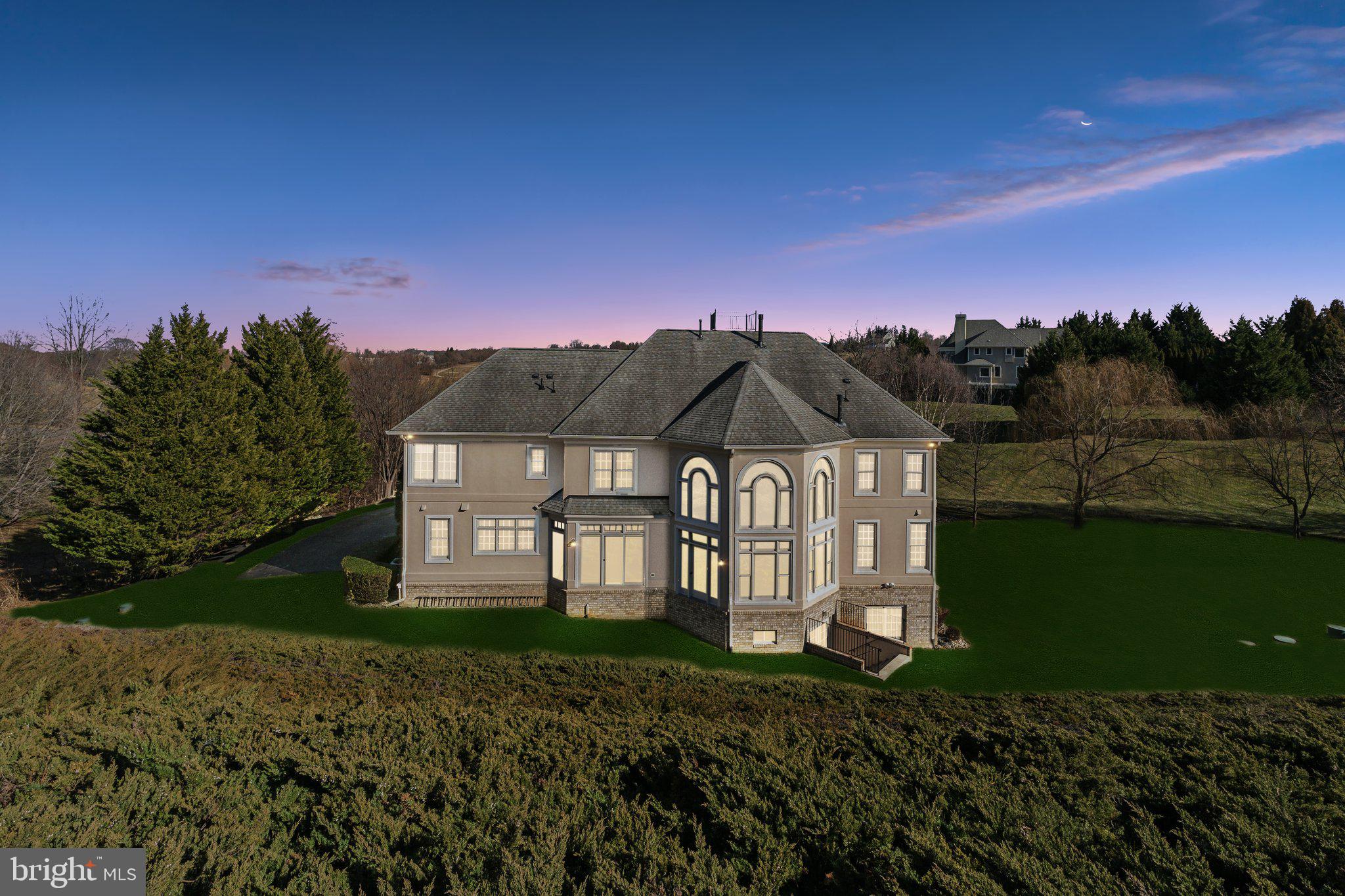 BEACON HILL - Residential