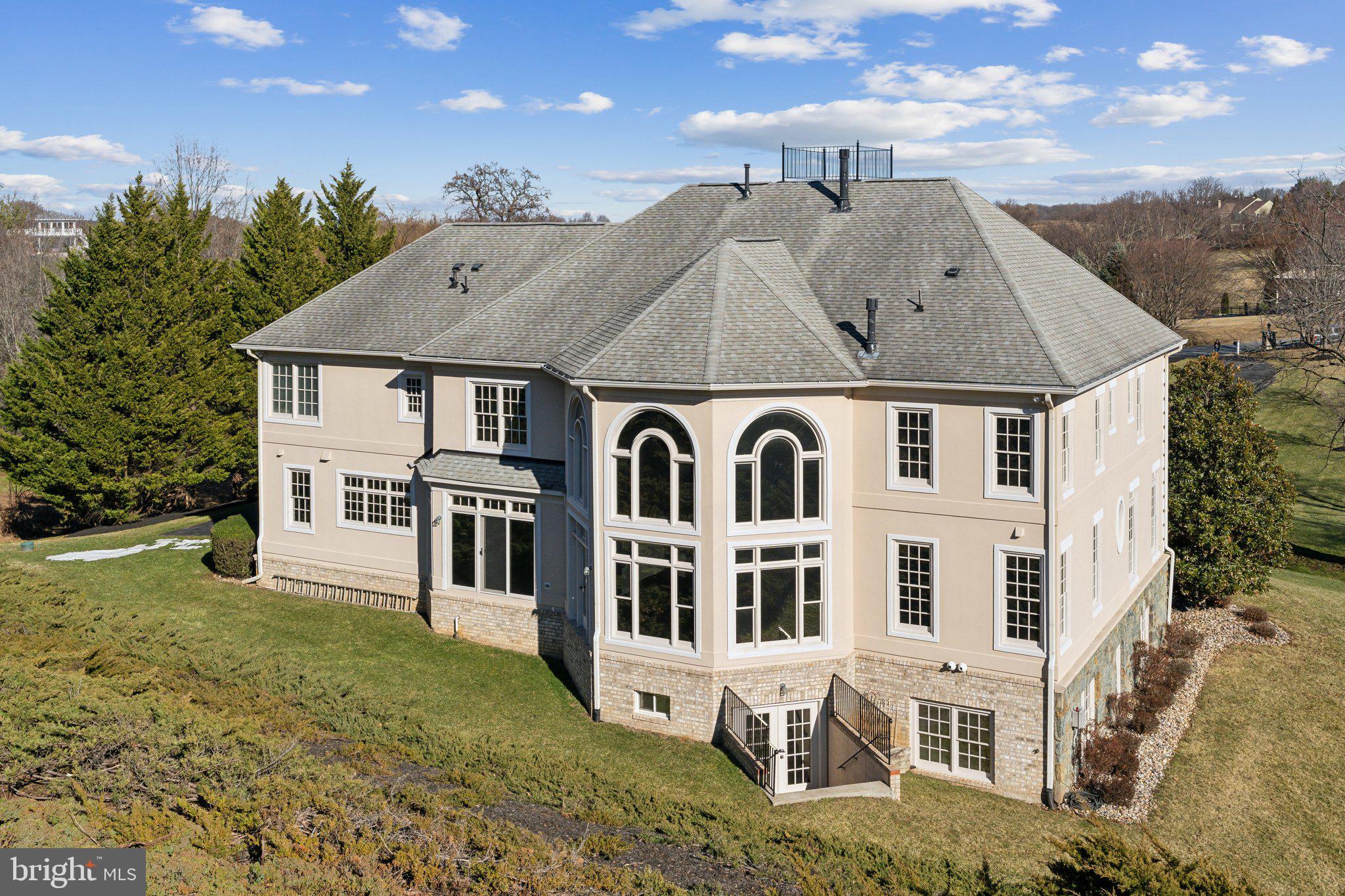 BEACON HILL - Residential