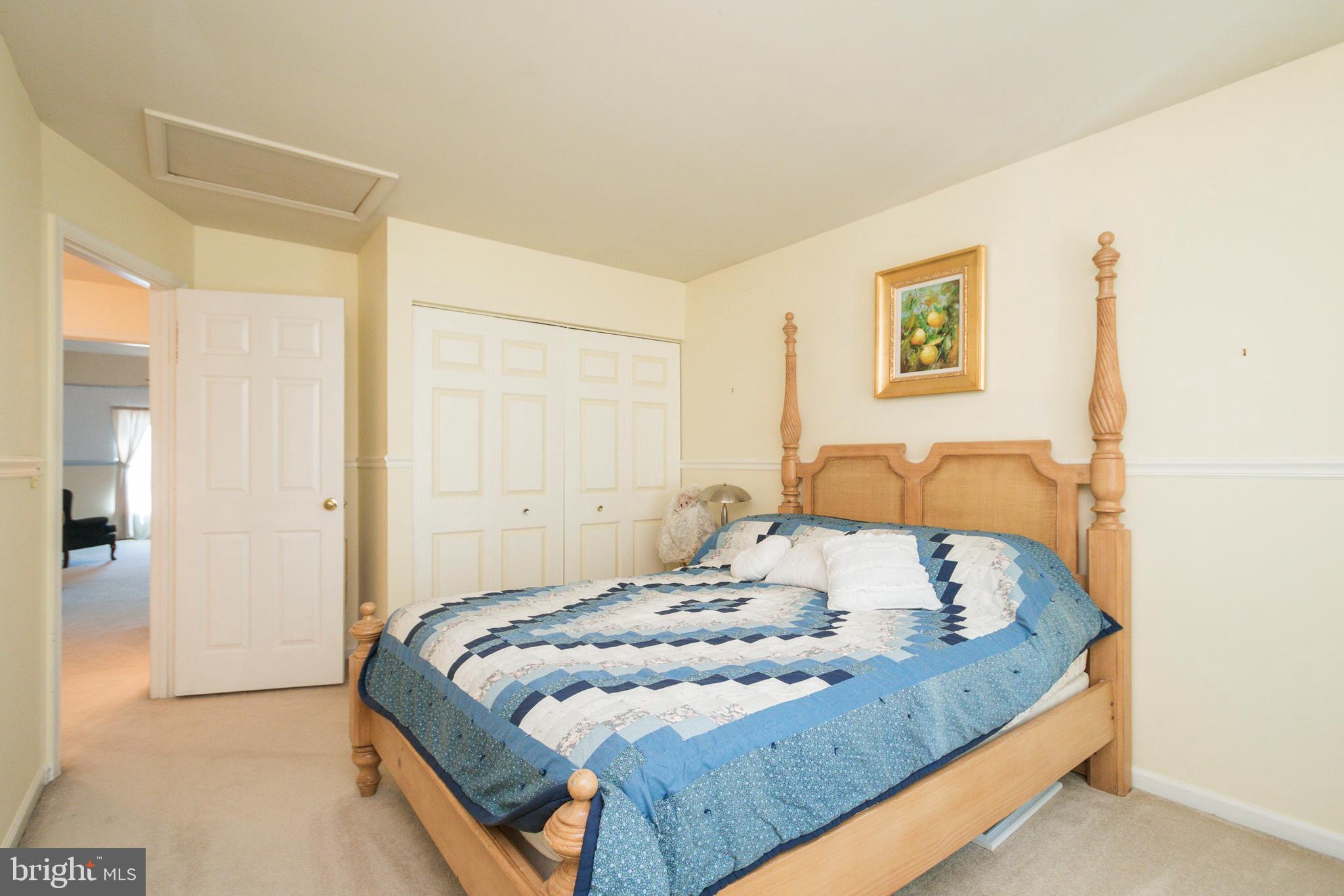 ARGYLE HILLS - Residential