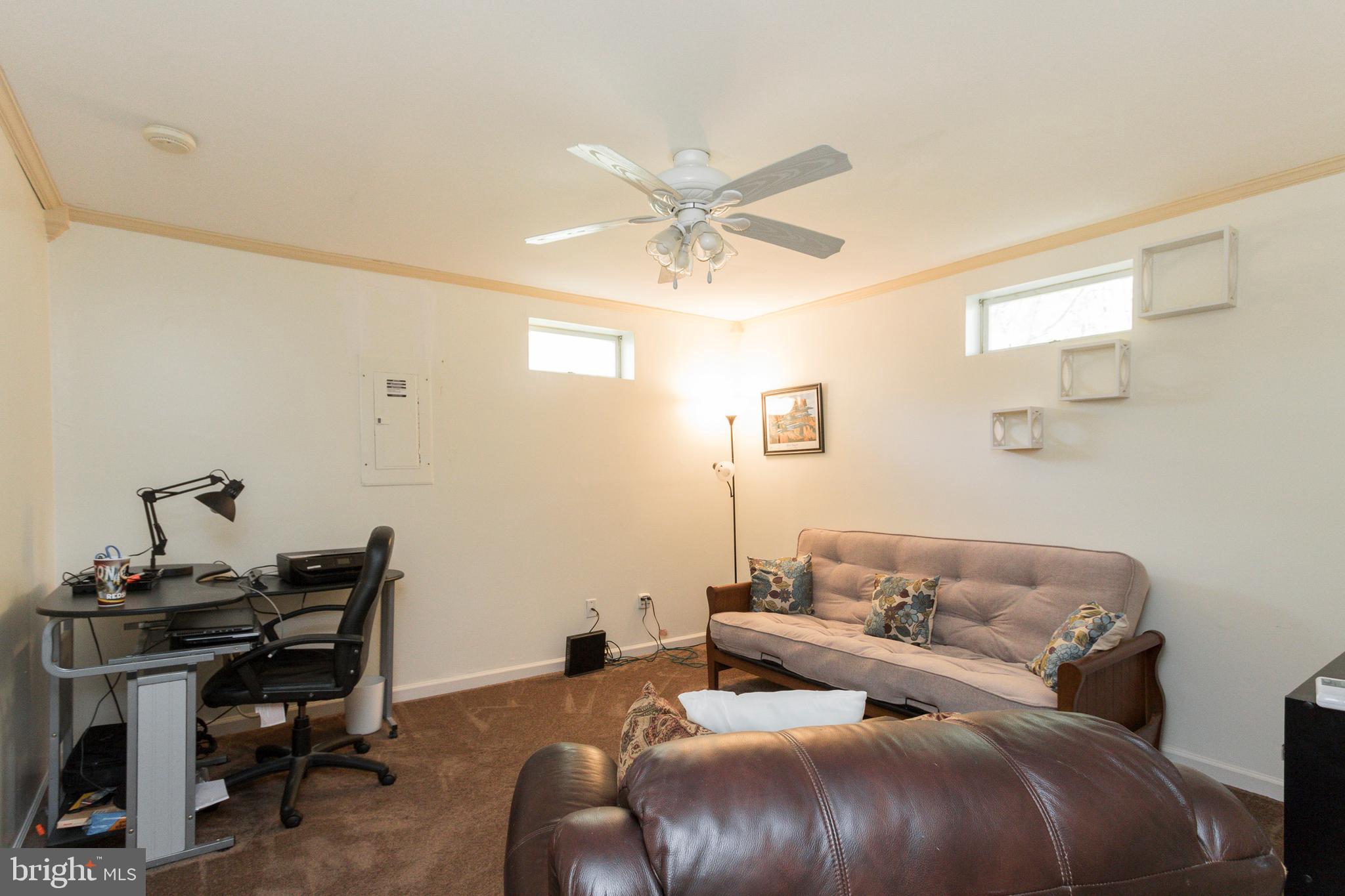 ARGYLE HILLS - Residential