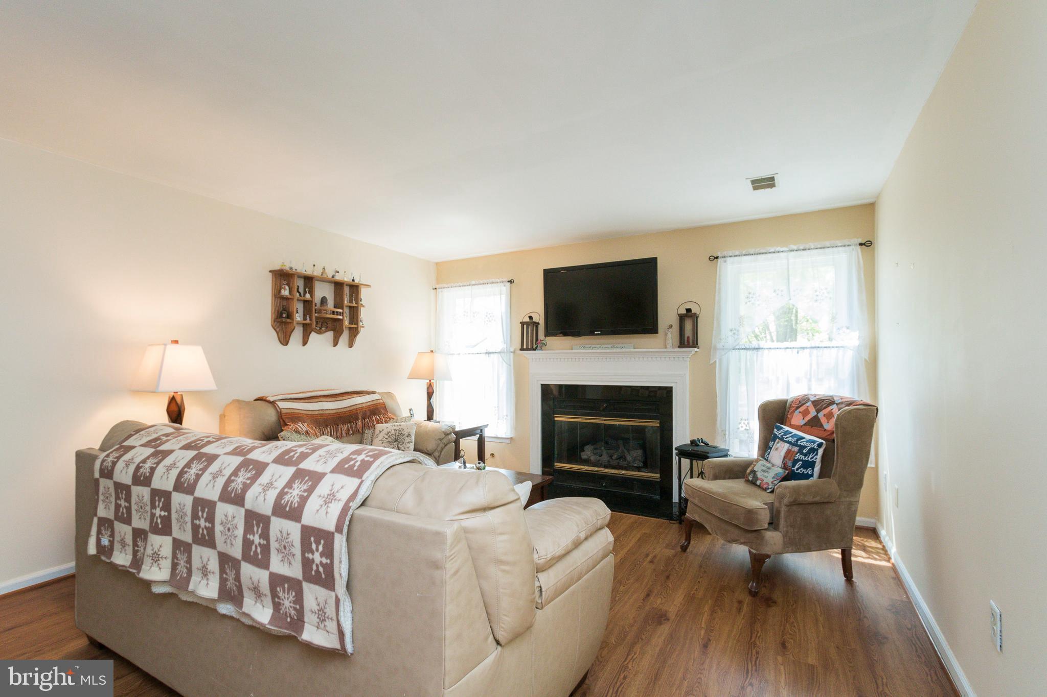 ARGYLE HILLS - Residential