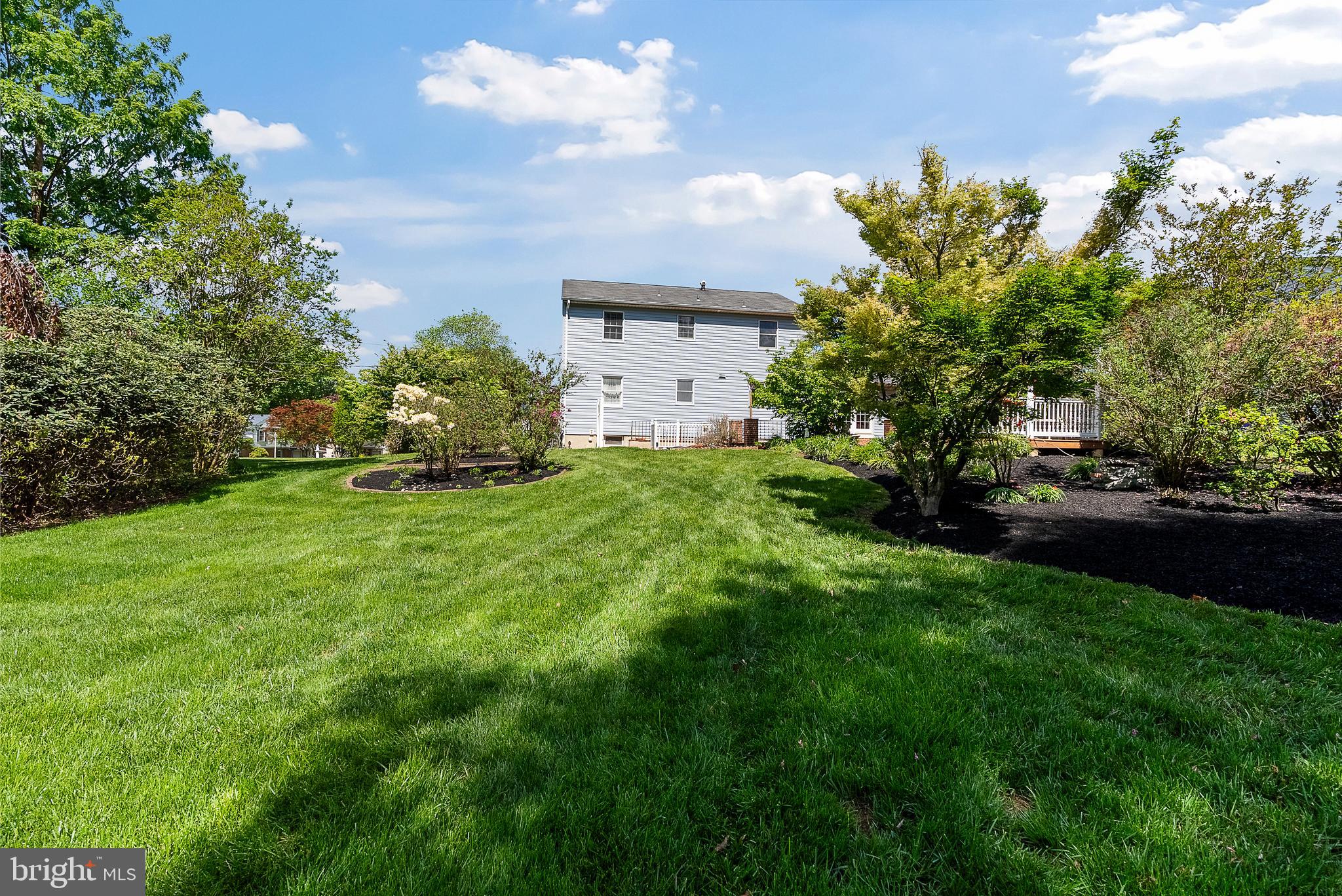 COLUMBIA HILLS - Residential