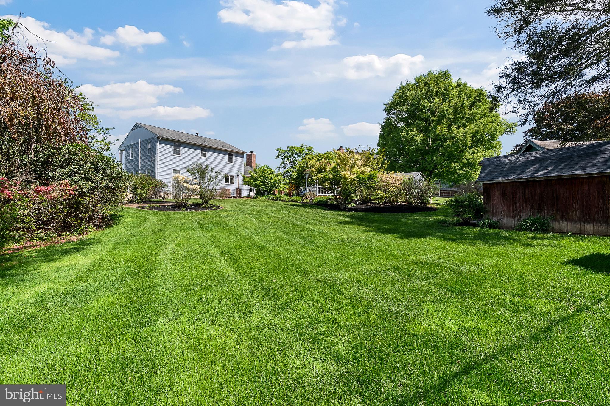COLUMBIA HILLS - Residential