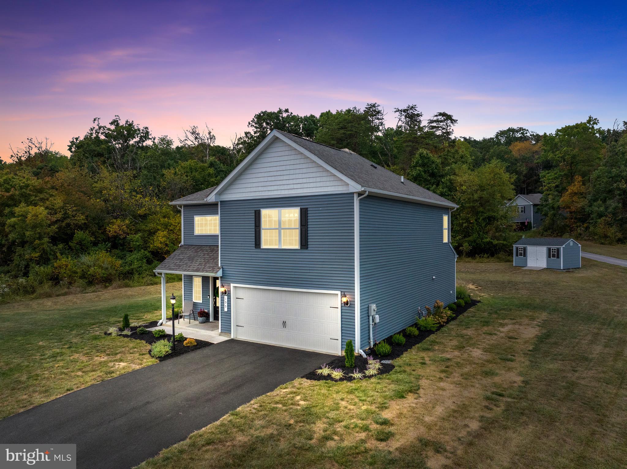 BROOKFIELD ON THE POTOMAC - Residential