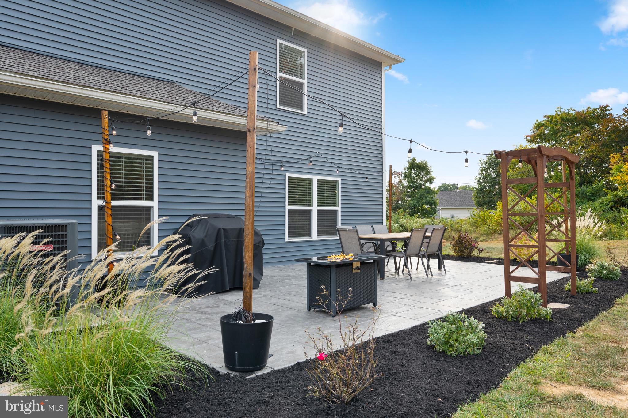 BROOKFIELD ON THE POTOMAC - Residential