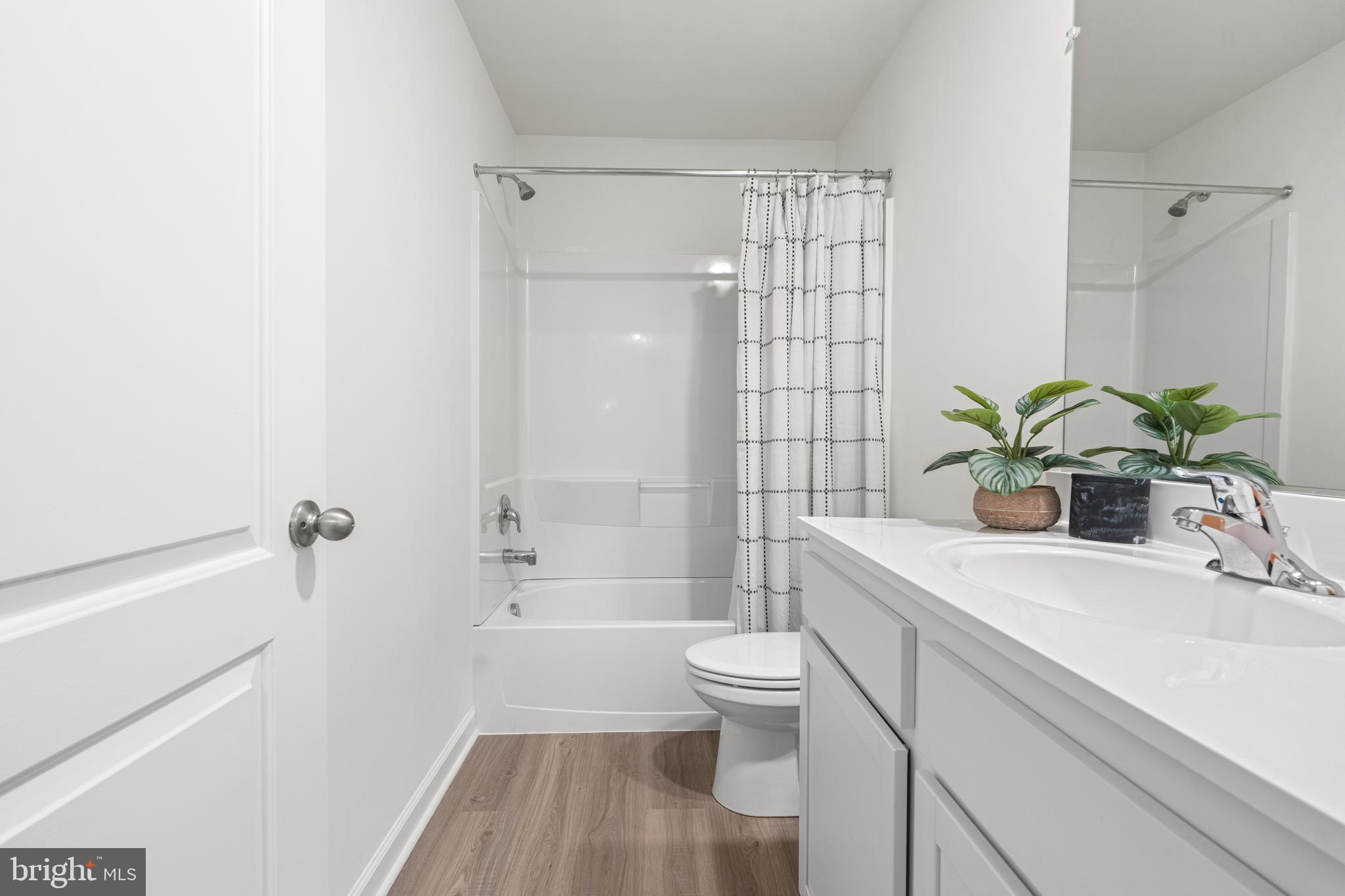 BROOKFIELD ON THE POTOMAC - Residential