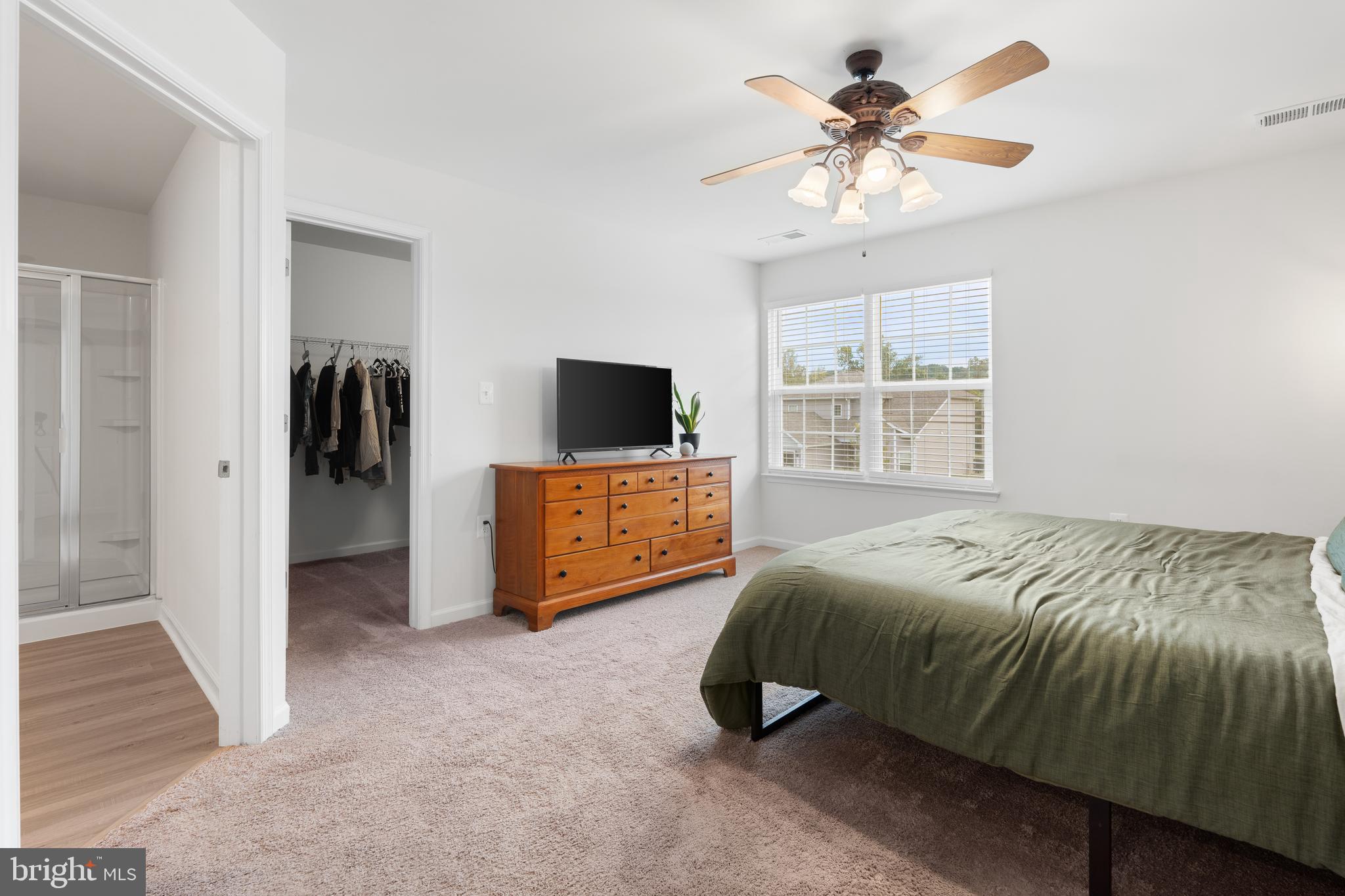 BROOKFIELD ON THE POTOMAC - Residential