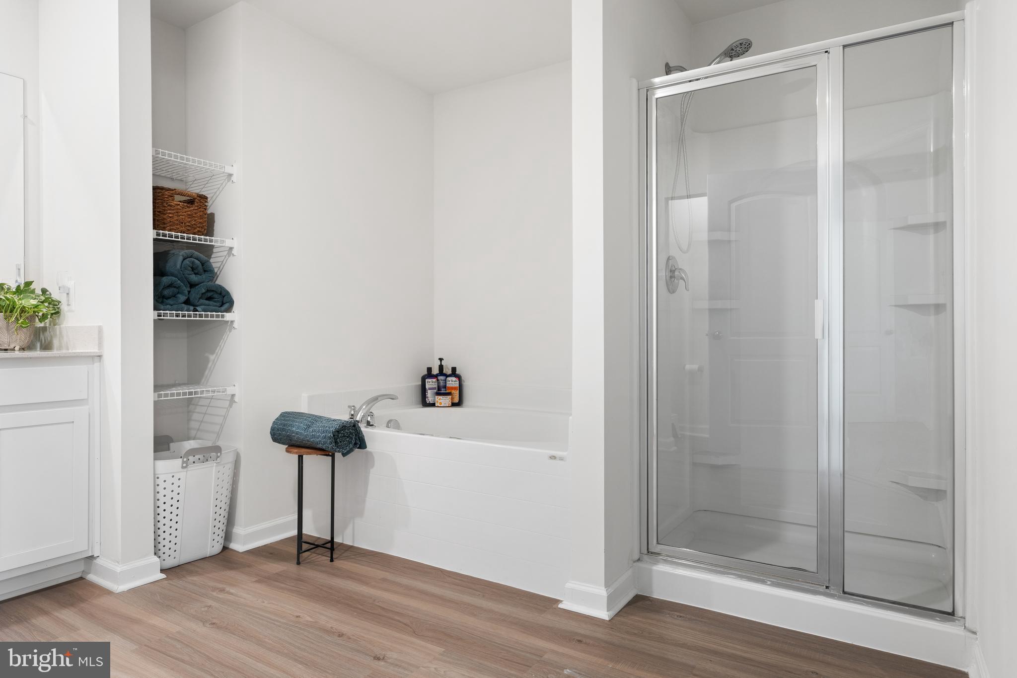 BROOKFIELD ON THE POTOMAC - Residential