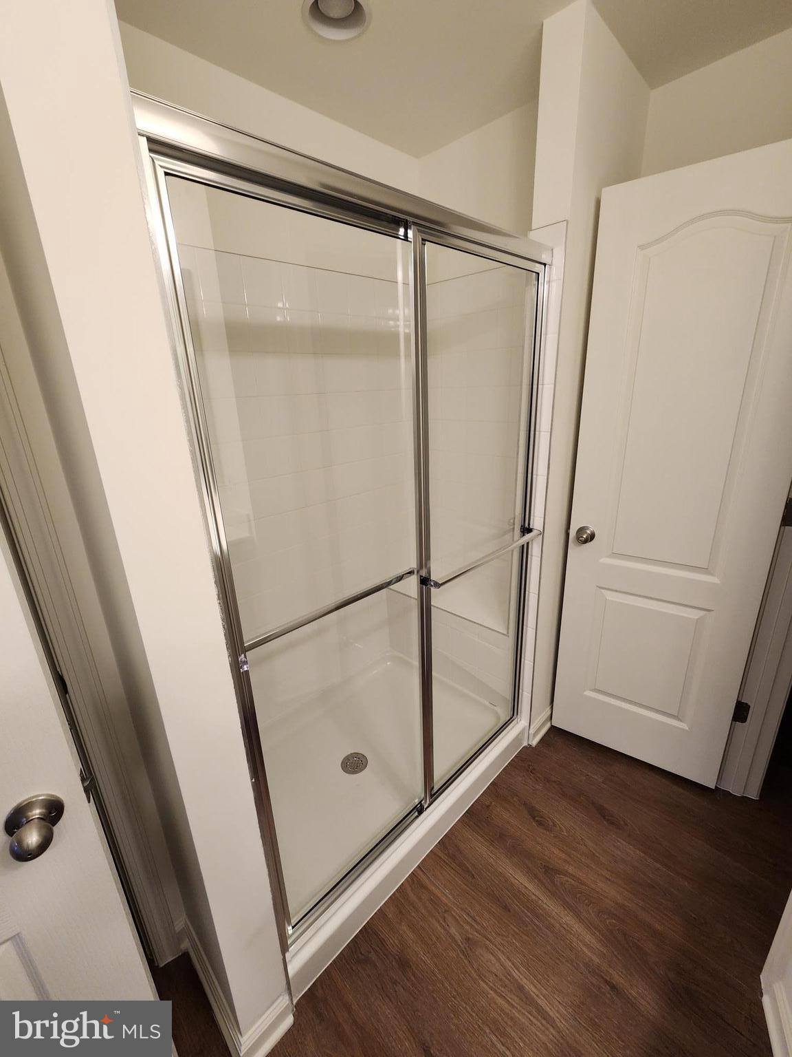 OVERLOOK AT RIVERSIDE TOWNHOMES - Residential Lease