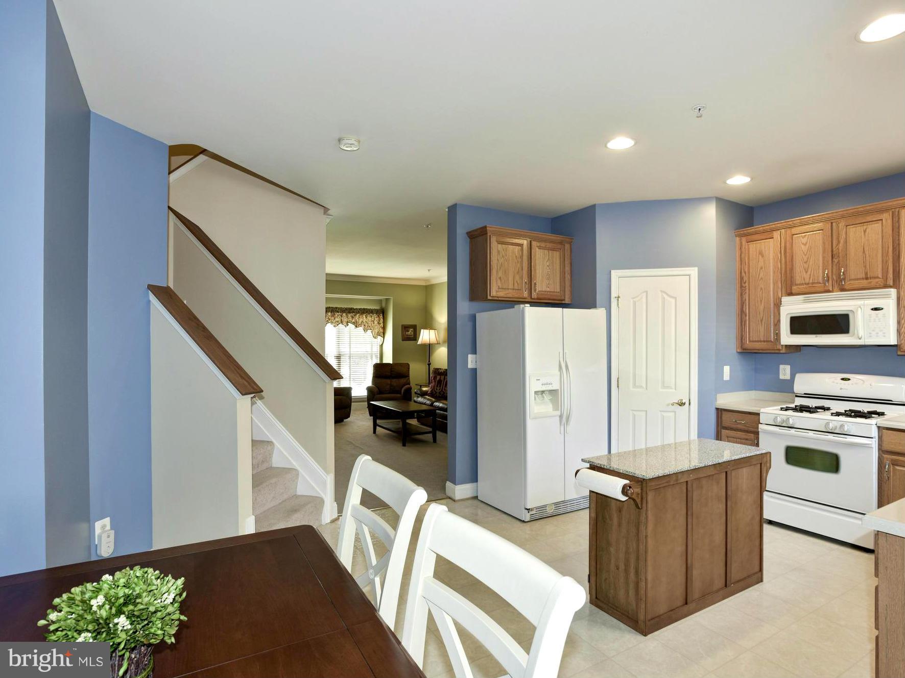 MONMOUTH MEADOWS - Residential