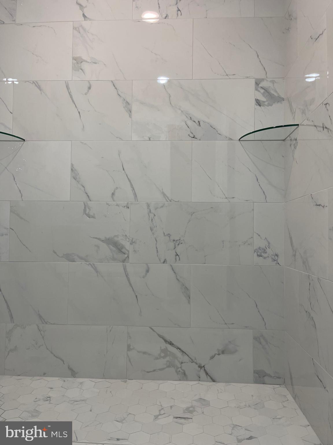 BELMONT - Residential Lease