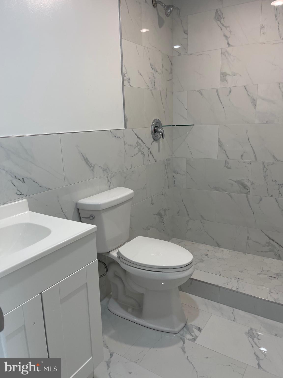 BELMONT - Residential Lease