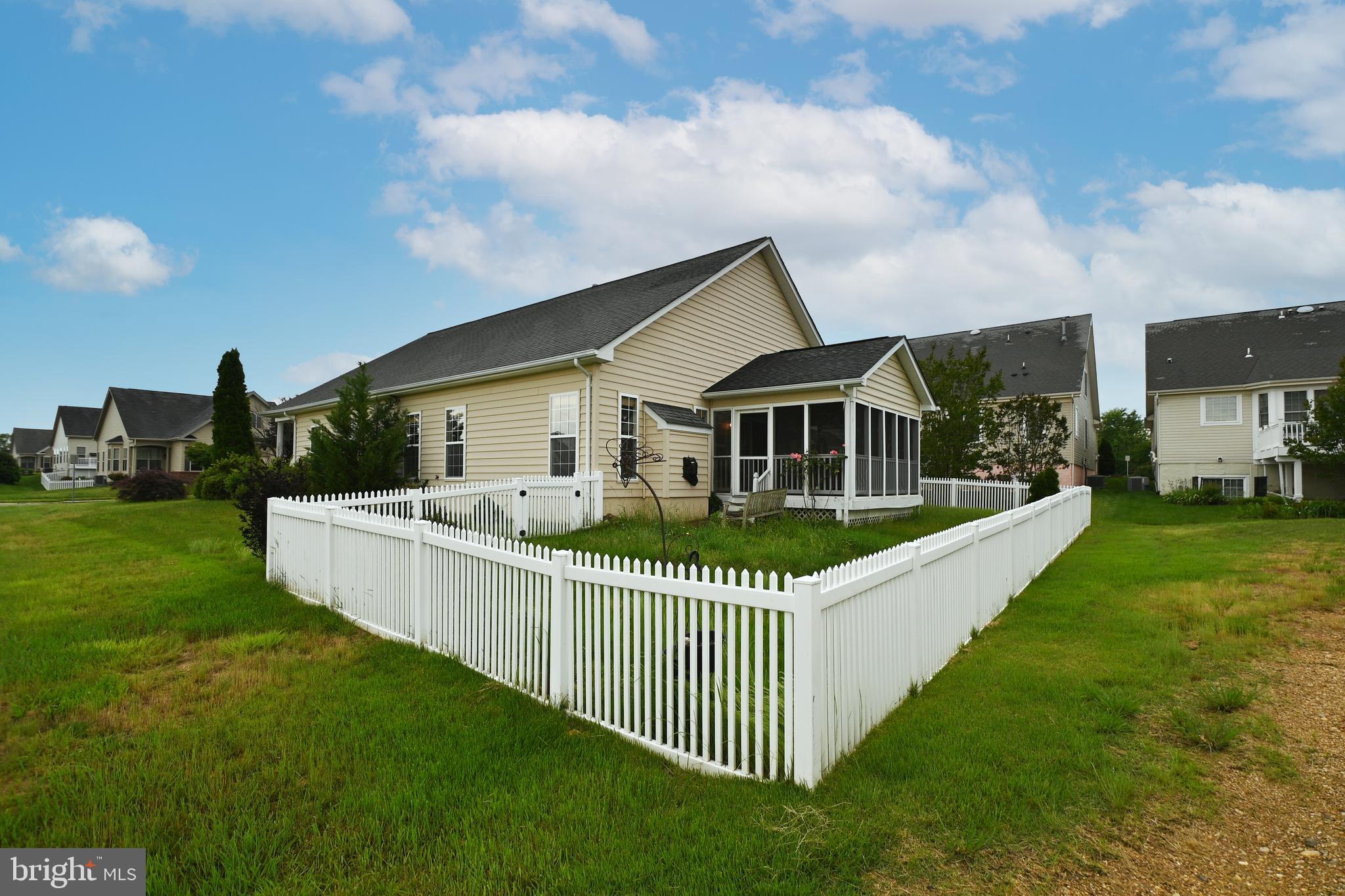 VIRGINIA HERITAGE AT LEE'S PARK - Residential