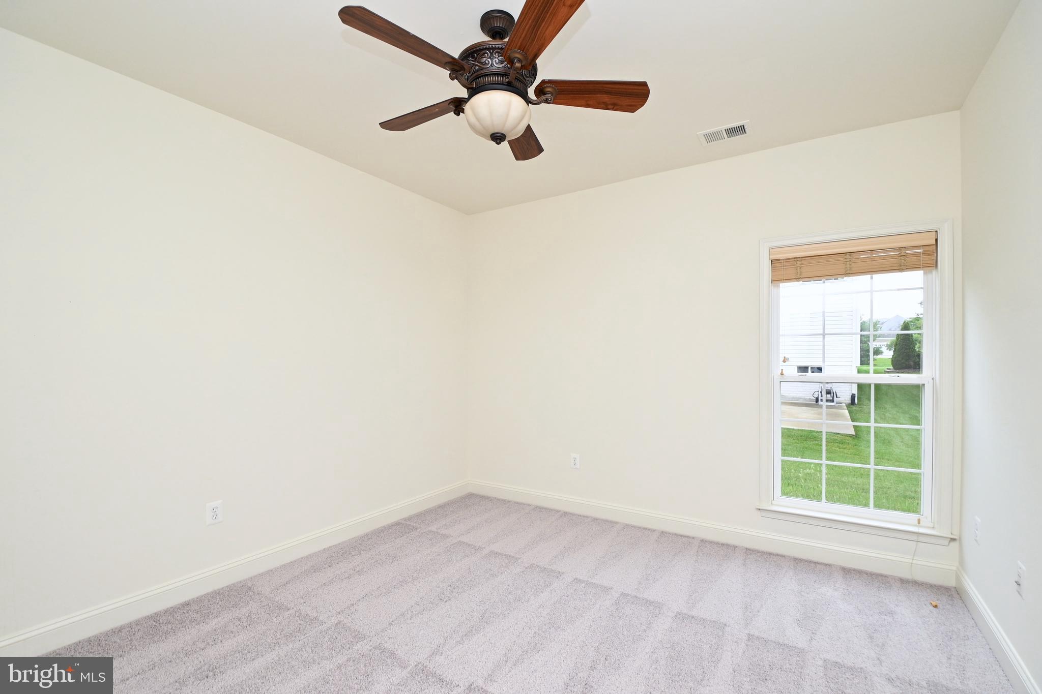 VIRGINIA HERITAGE AT LEE'S PARK - Residential