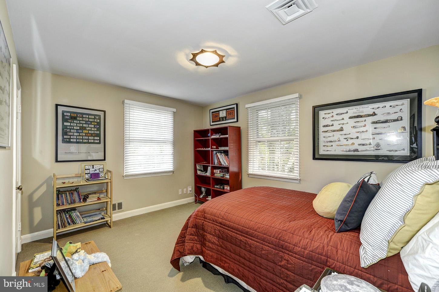 CHEVY CHASE - Residential