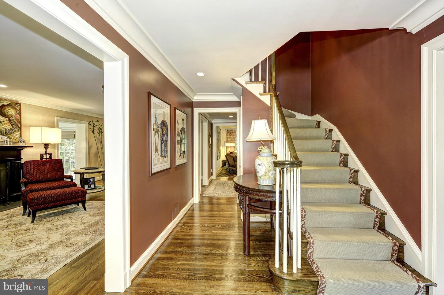 CHEVY CHASE - Residential