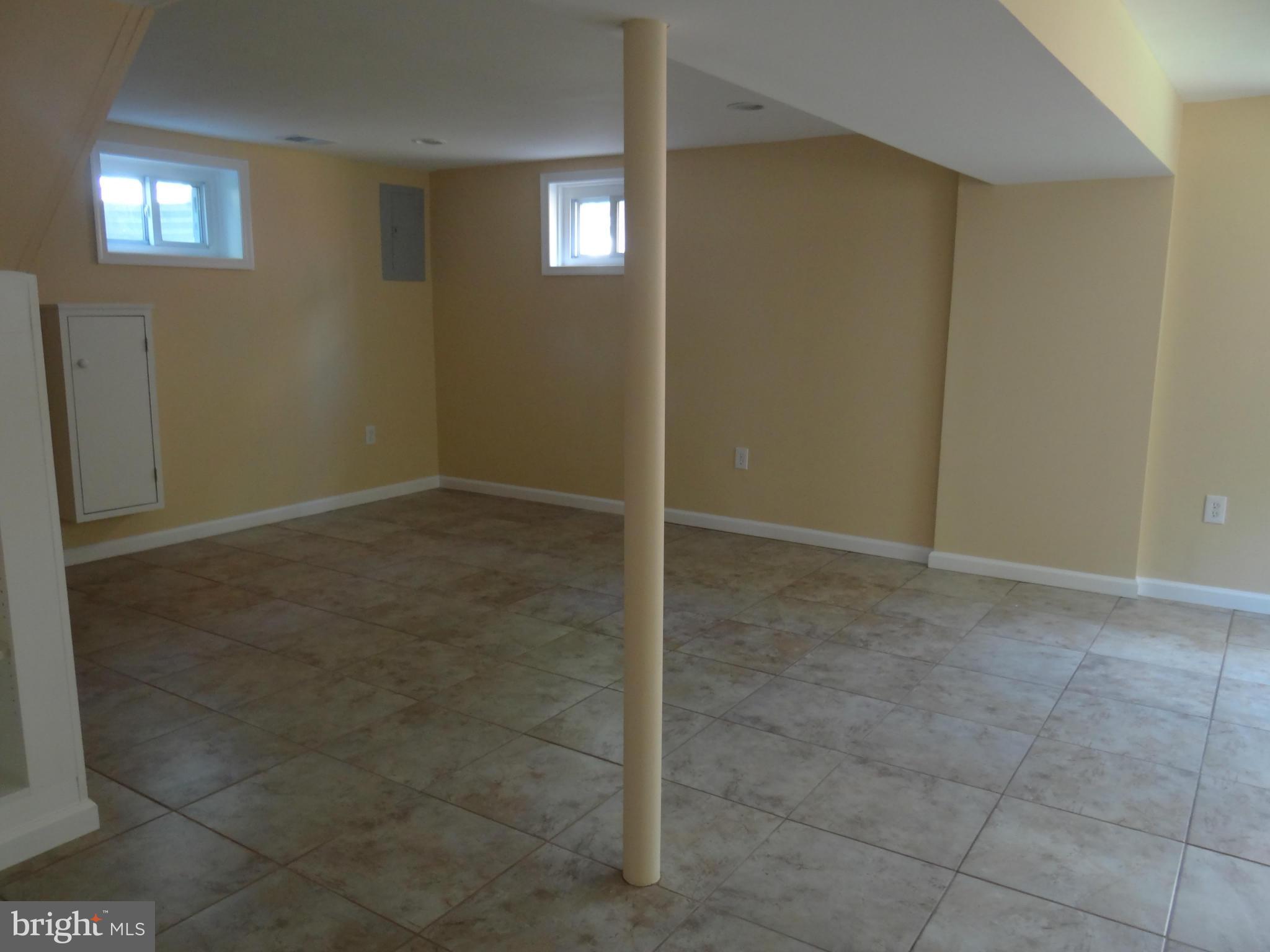 HILLCREST HEIGHTS - Residential