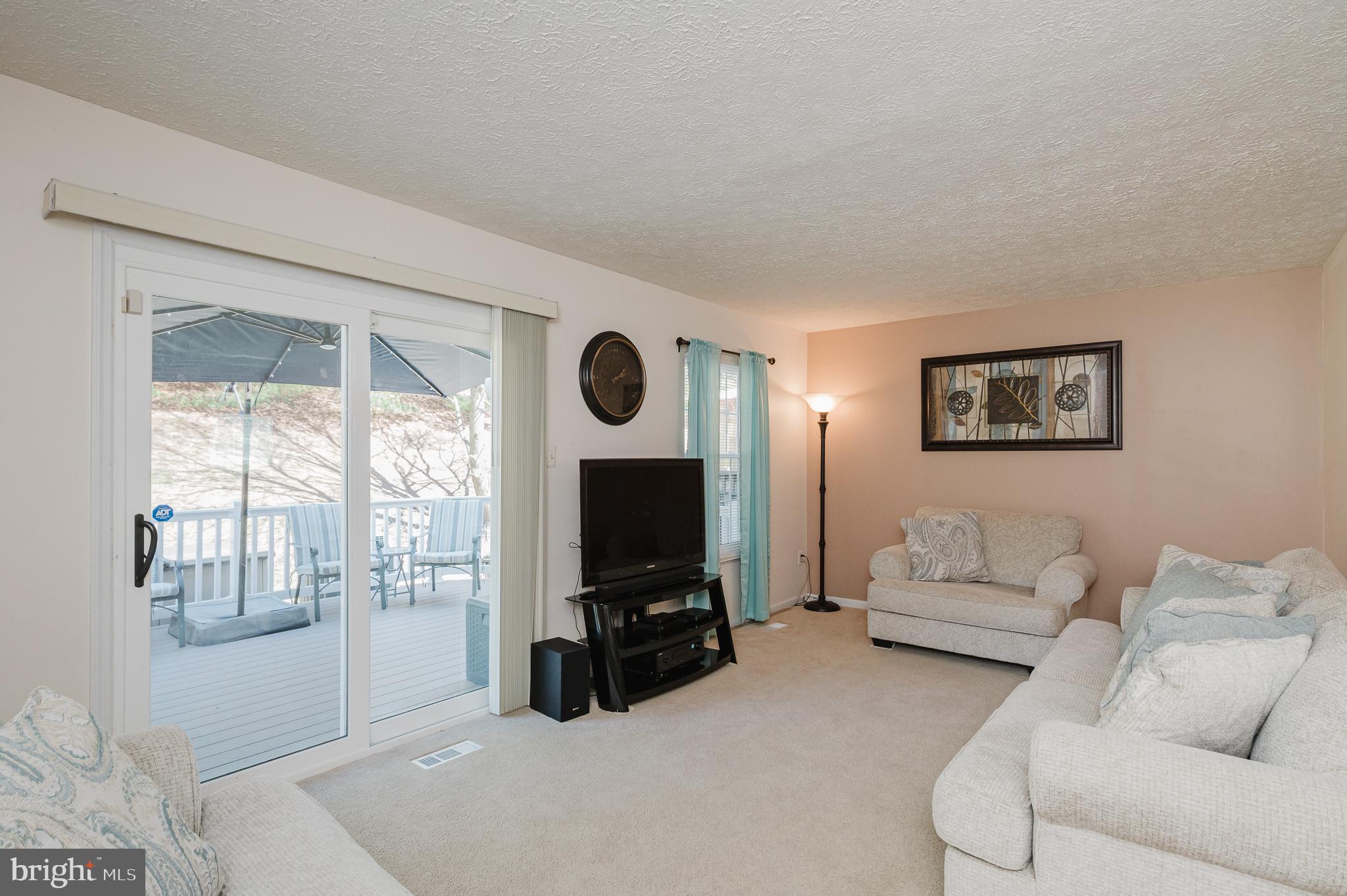 VILLAGE AT THOMAS RUN - Residential