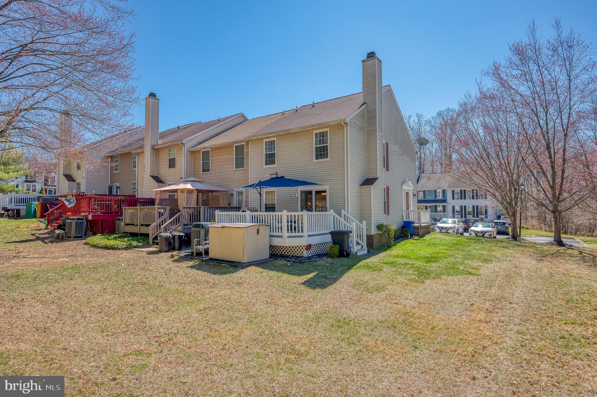 VILLAGE AT THOMAS RUN - Residential