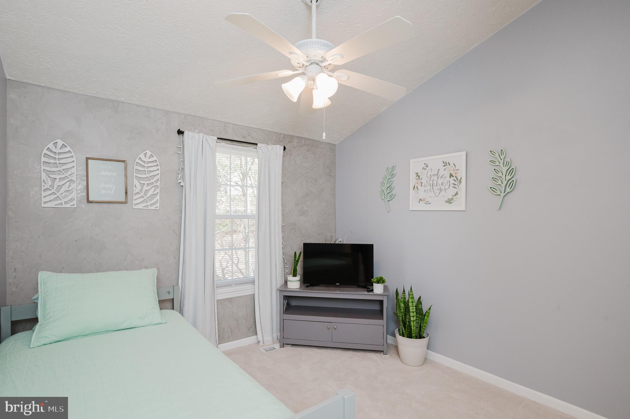 VILLAGE AT THOMAS RUN - Residential