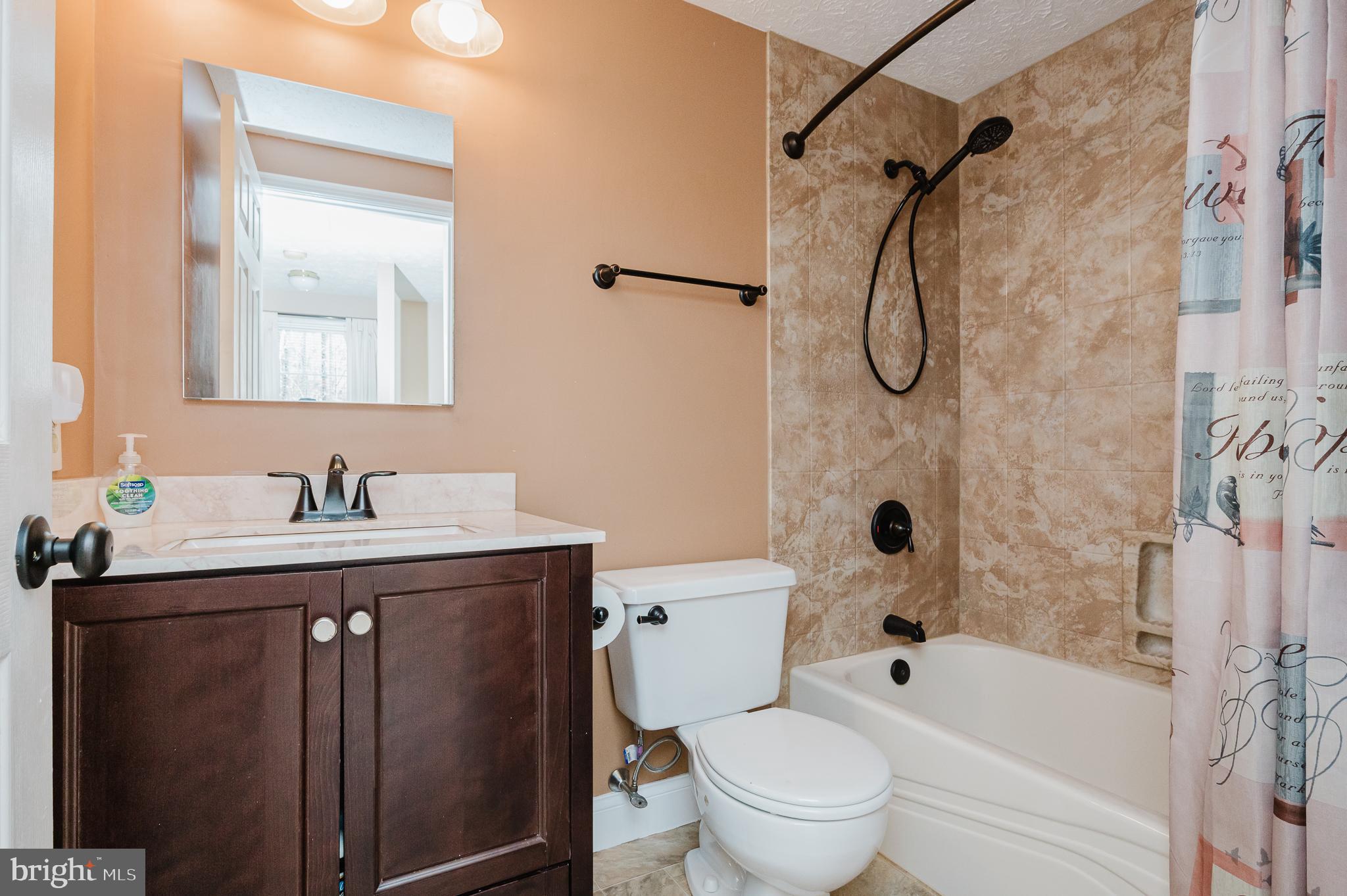 VILLAGE AT THOMAS RUN - Residential