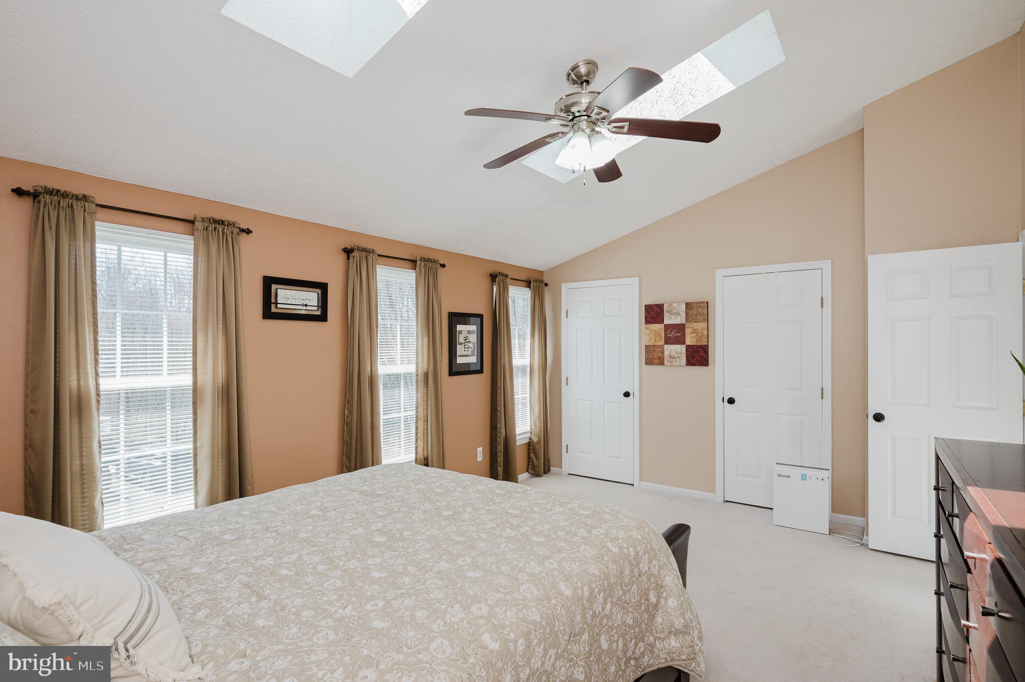 VILLAGE AT THOMAS RUN - Residential