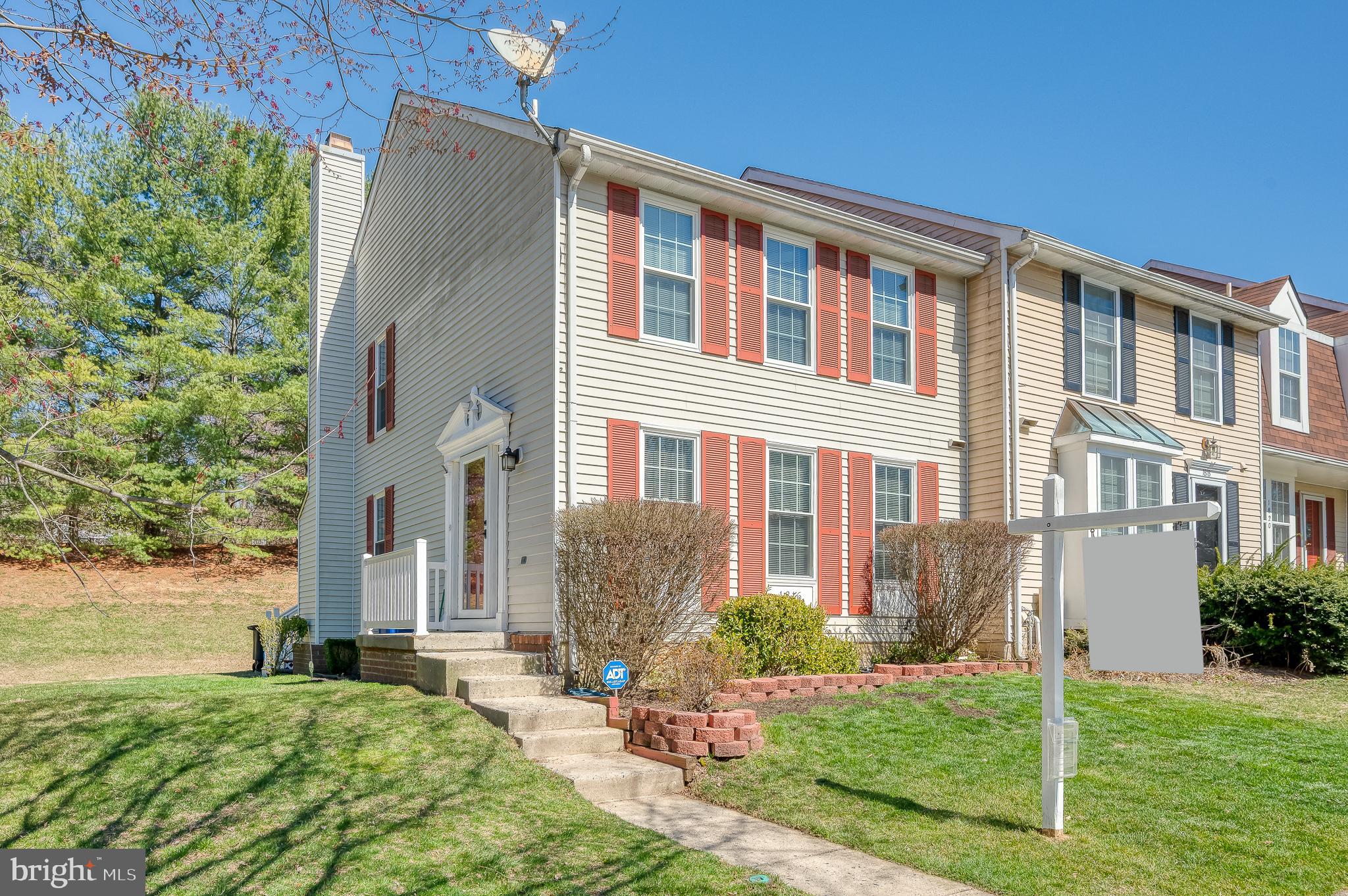 VILLAGE AT THOMAS RUN - Residential