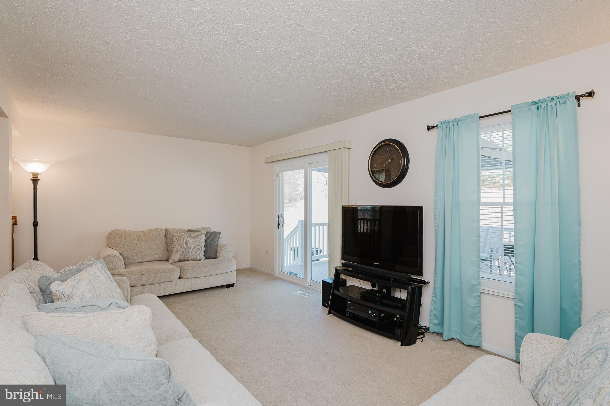 VILLAGE AT THOMAS RUN - Residential