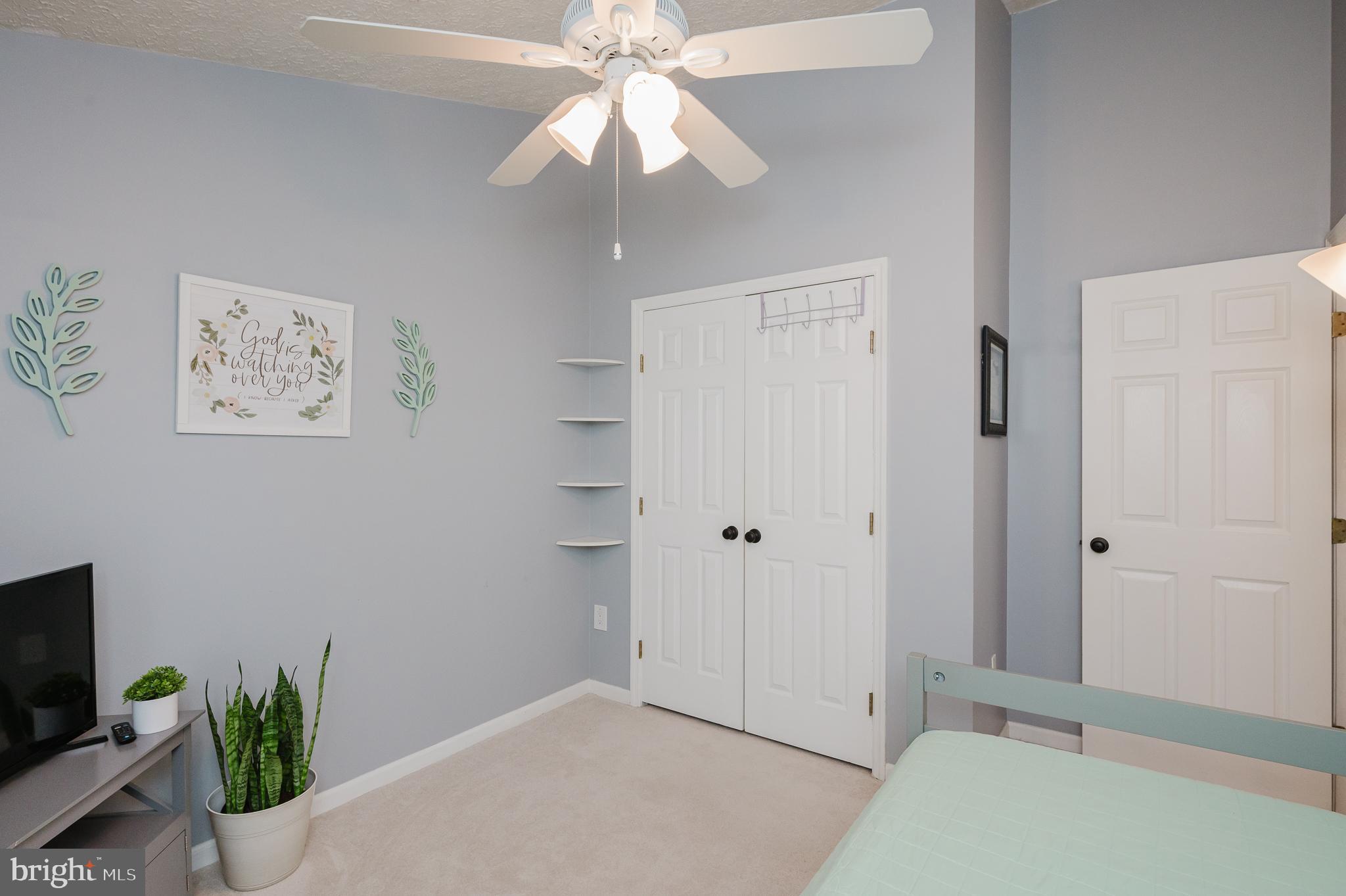 VILLAGE AT THOMAS RUN - Residential