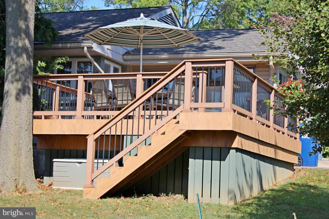 BEVERLY ESTATES - Residential