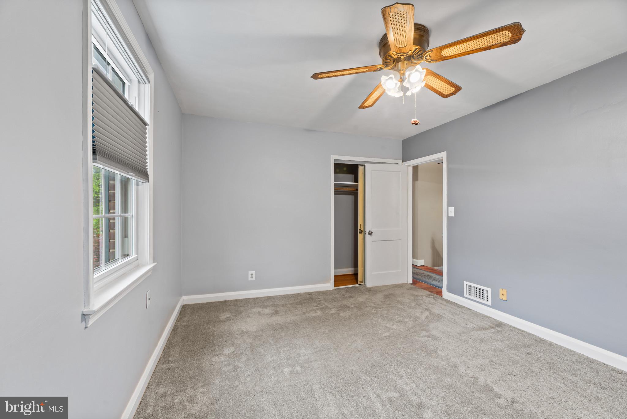 MEDWICK GARTH - Residential