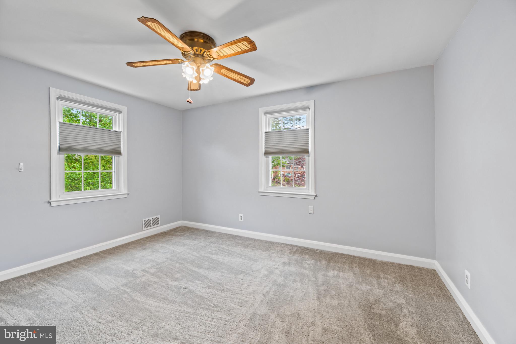 MEDWICK GARTH - Residential