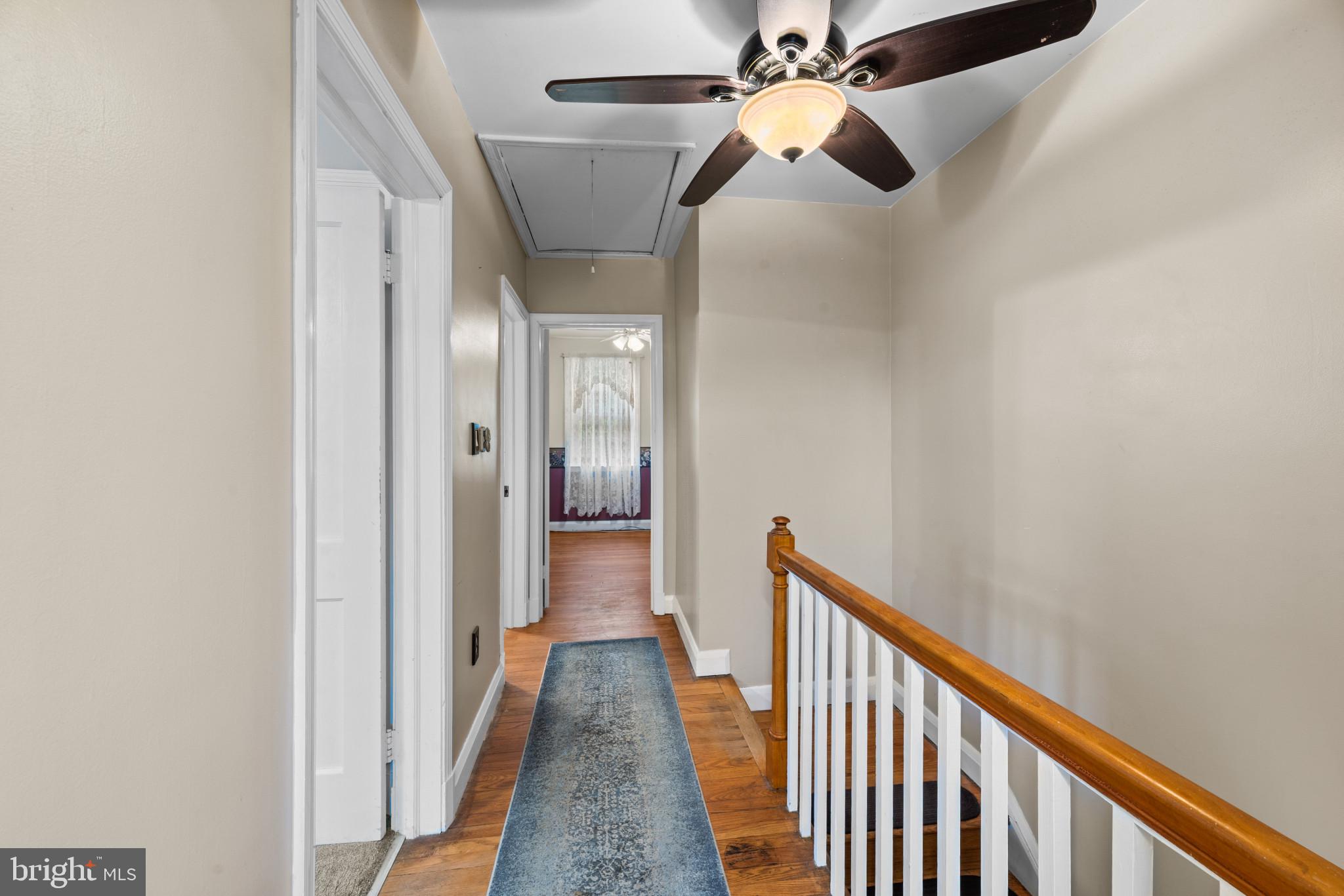 MEDWICK GARTH - Residential