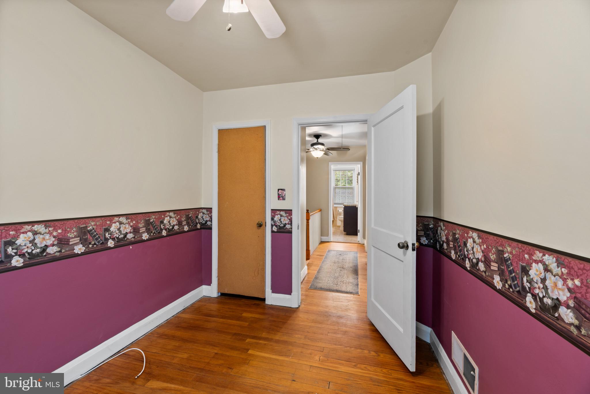 MEDWICK GARTH - Residential