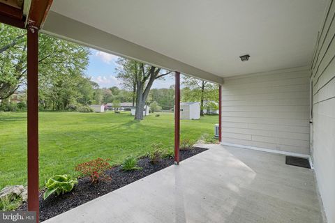 Tiny photo for 2403 Larkwood Drive, WILMINGTON, DE 19810 (MLS # DENC2098438)