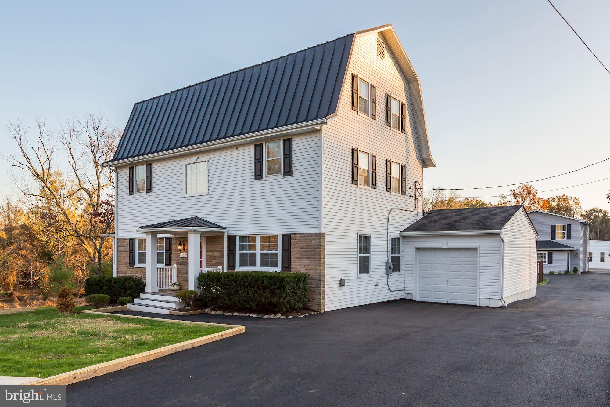 41217 JOHN MOSBY HIGHWAY