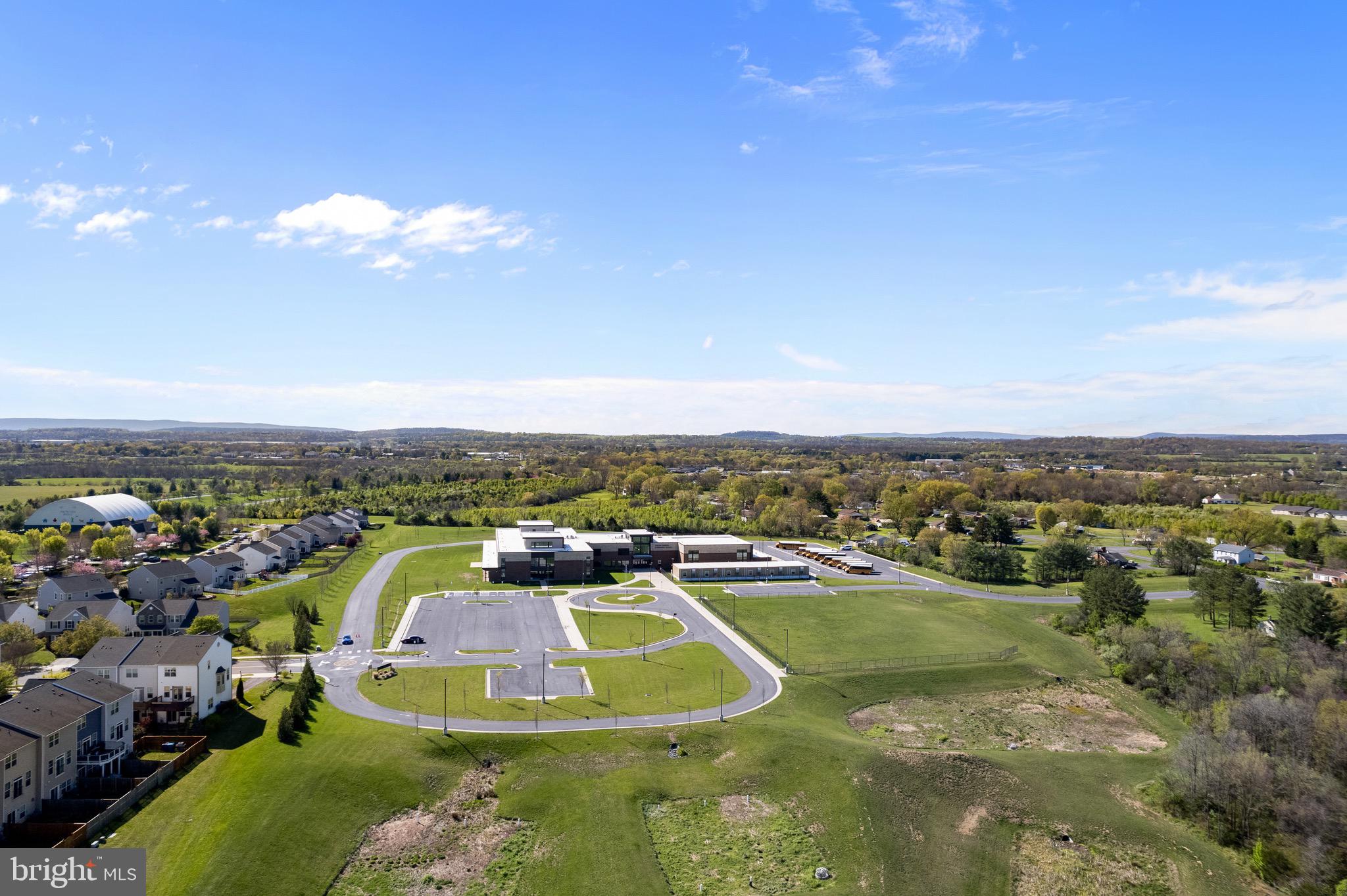 SNOWDEN BRIDGE - Residential