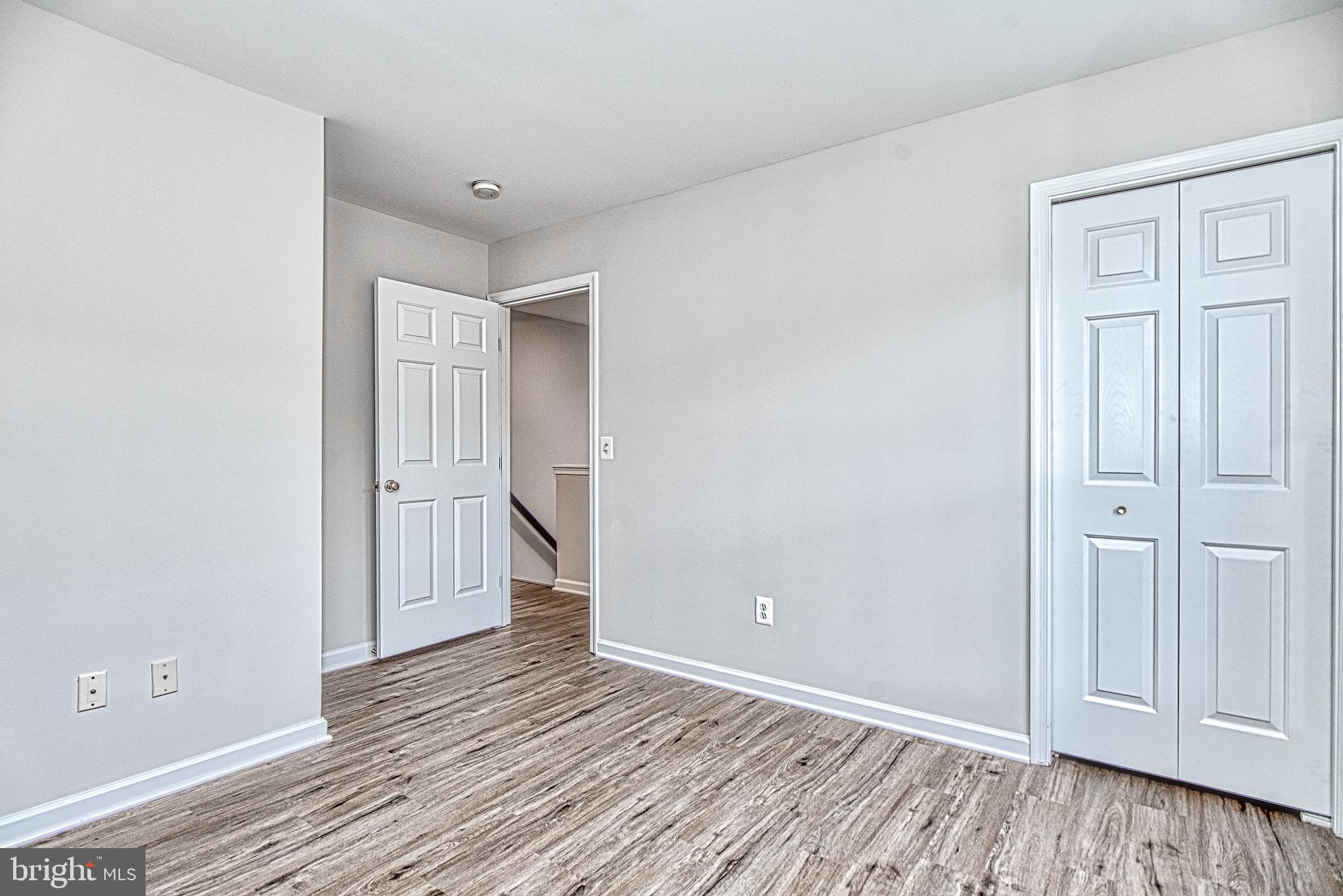 SOUTH RIDING - Residential Lease